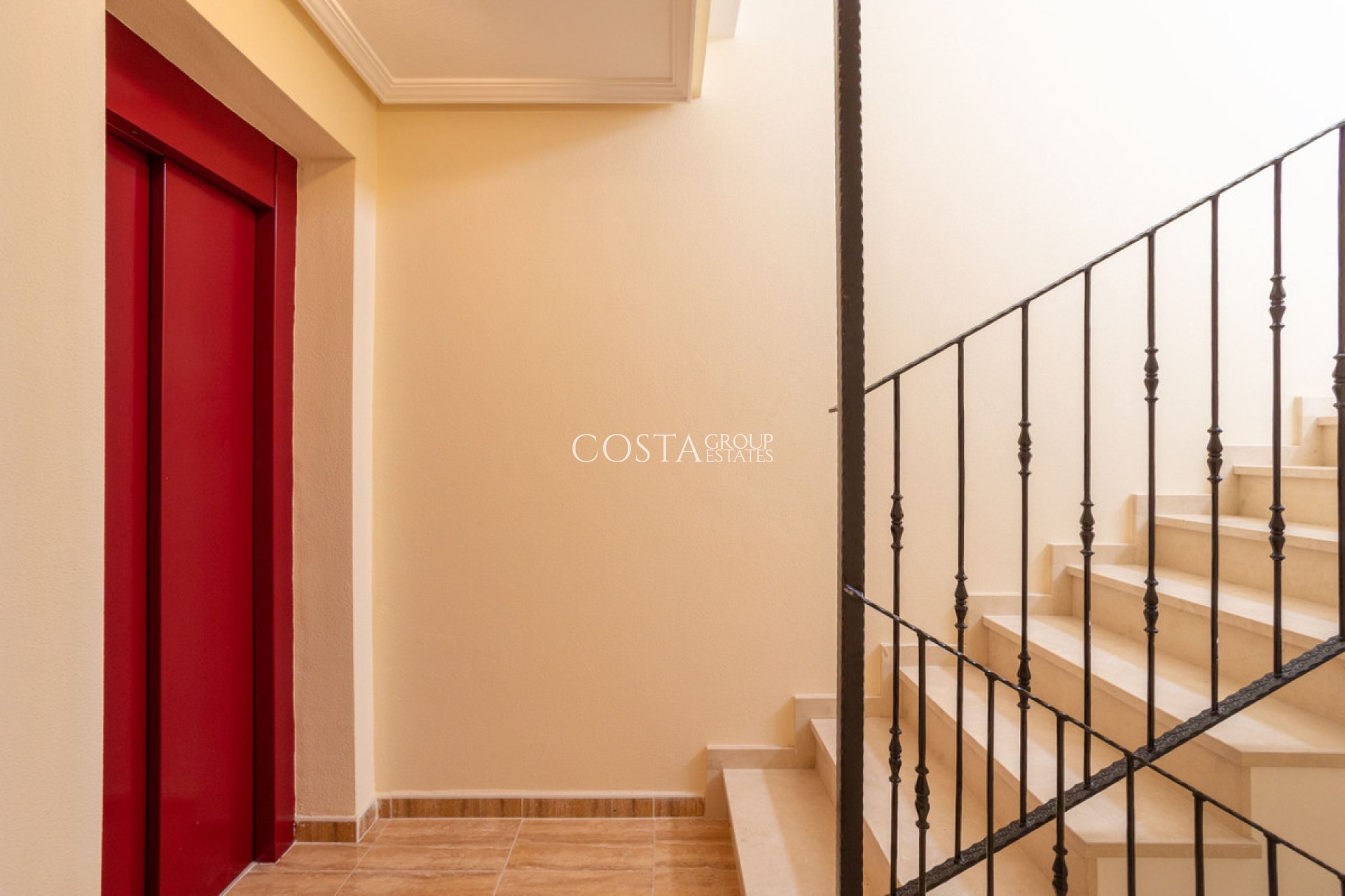 Resale - House -
San Miguel de Salinas - San Miguel de Salinas Centro