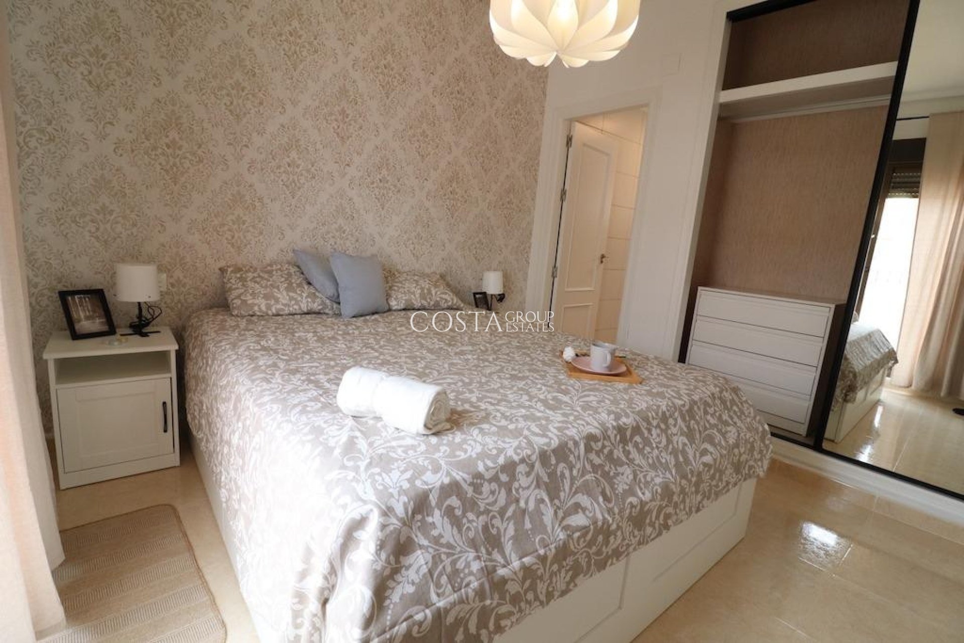 Resale - House -
San Miguel de Salinas - San Miguel de Salinas Centro