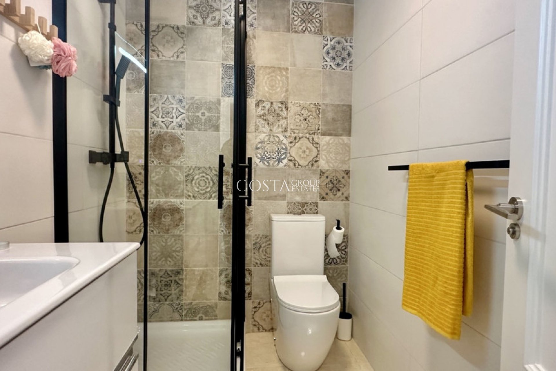 Resale - House -
San Miguel de Salinas - San Miguel de Salinas Centro