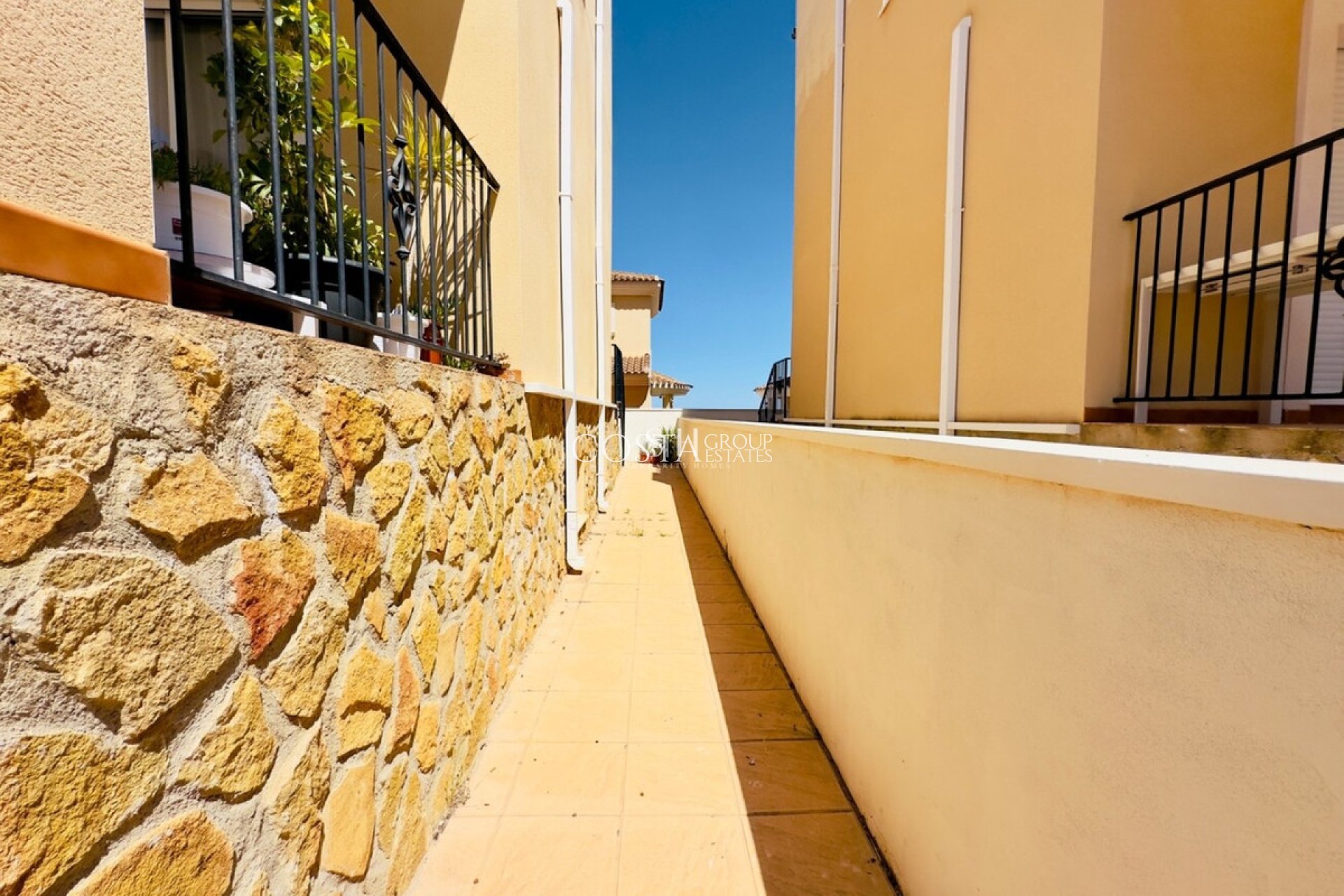 Resale - House -
San Miguel de Salinas - San Miguel de Salinas Centro