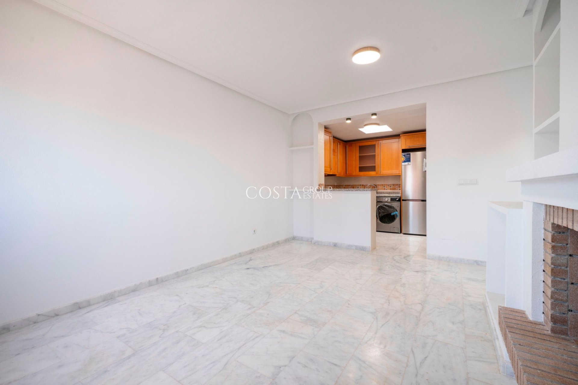 Resale - House -
San Miguel de Salinas - San Miguel