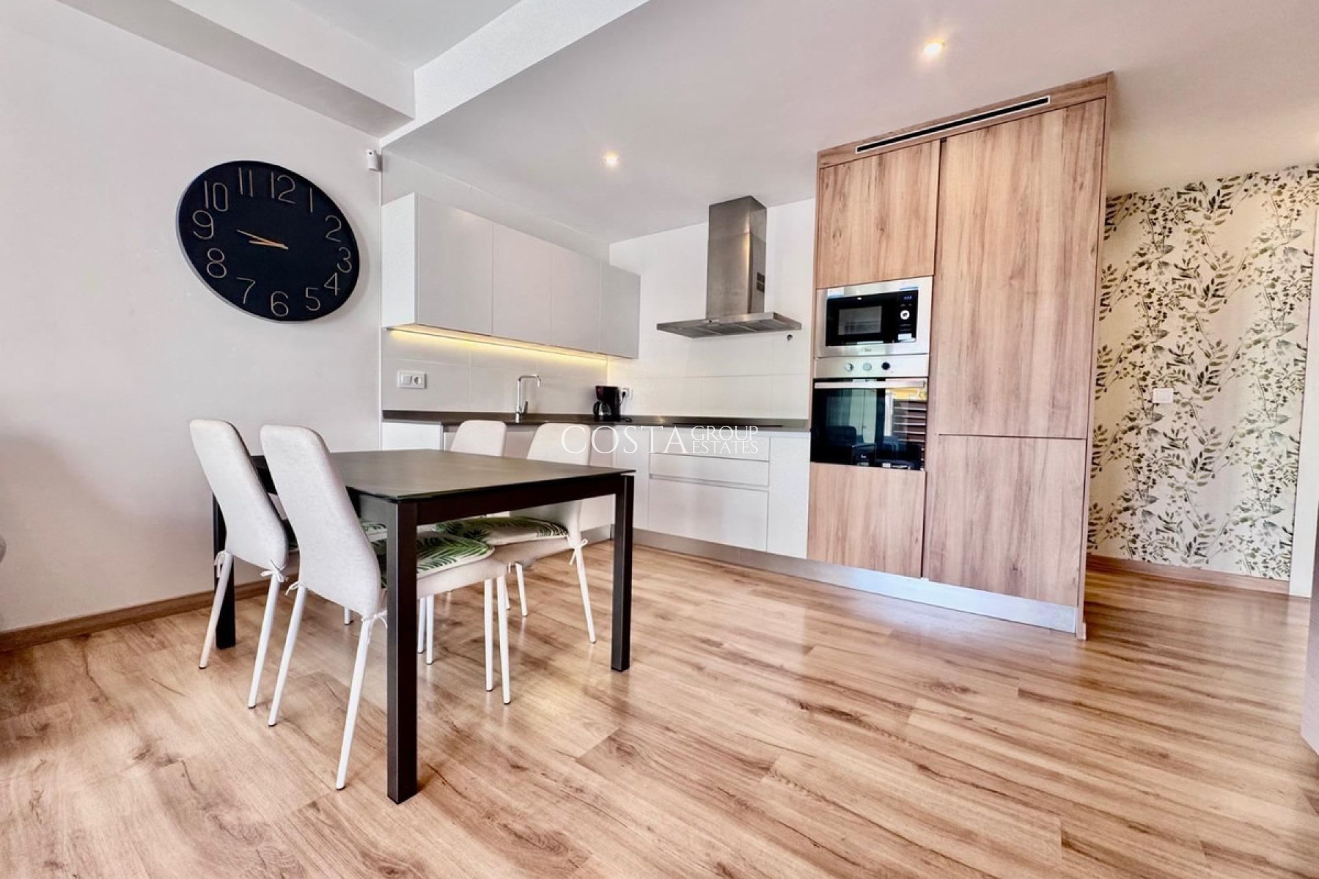 Resale - House -
San Pedro del Pinatar - Lo Pagan