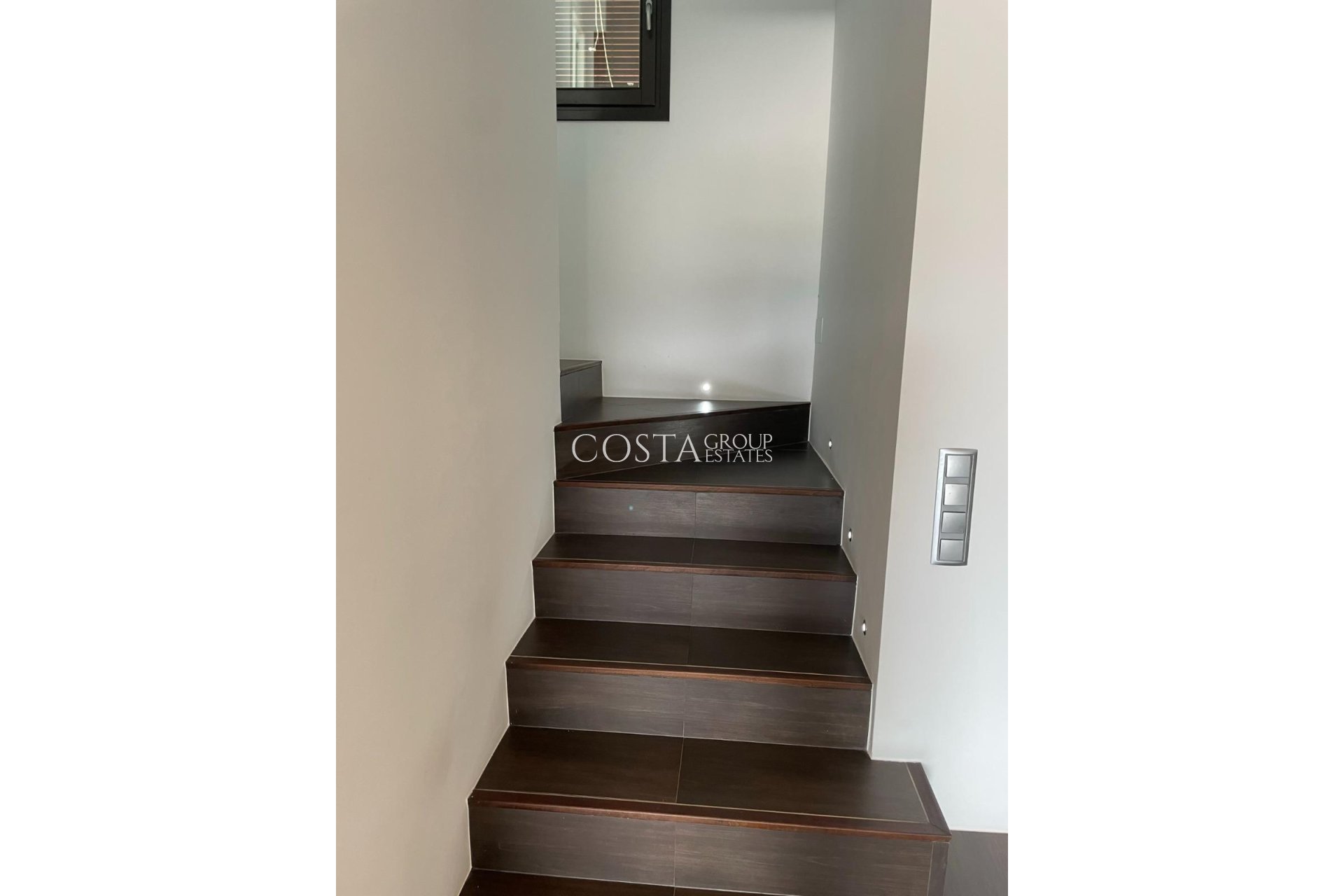 Resale - House -
Teulada - Moraira