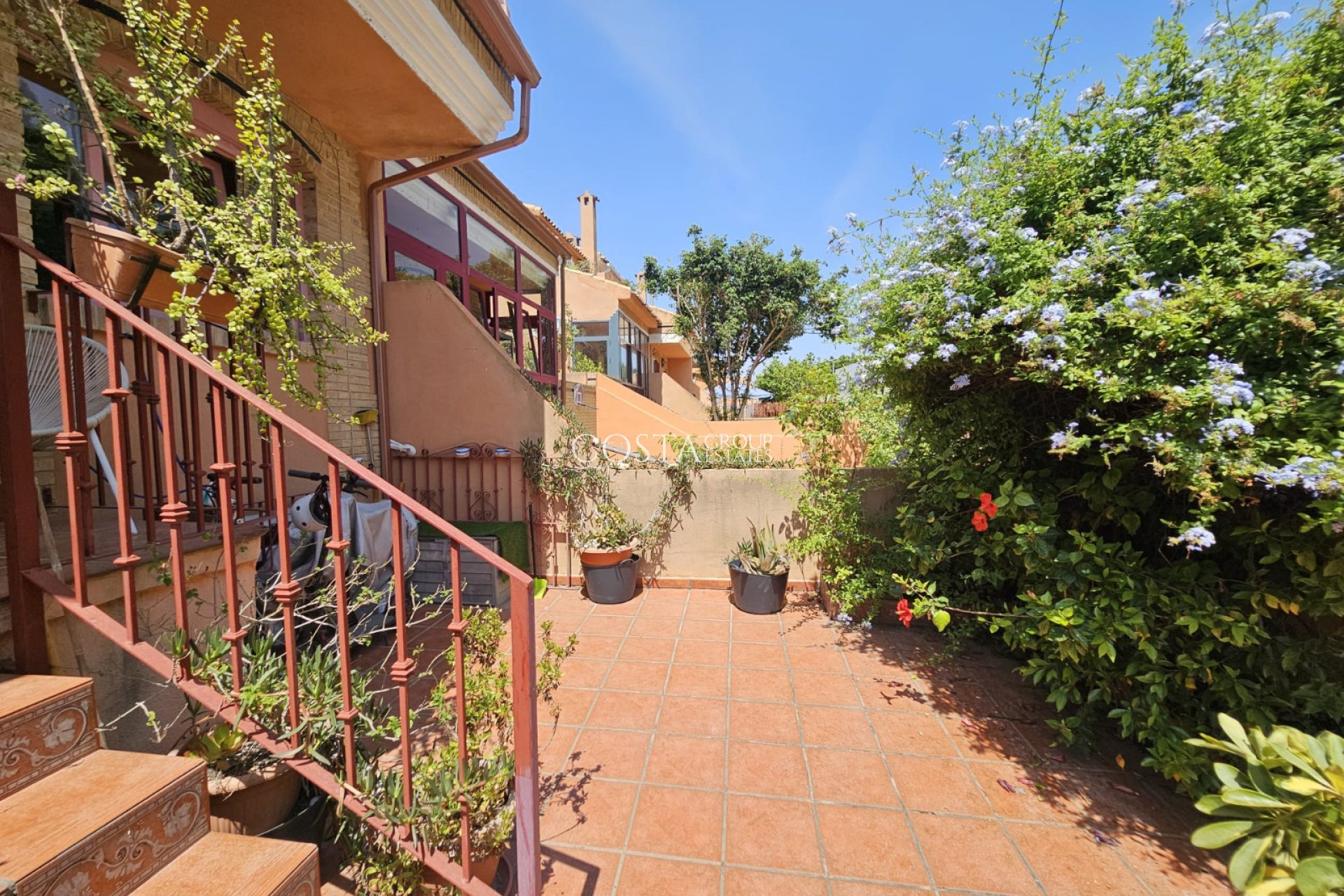 Resale - House -
Torre de la Horadada