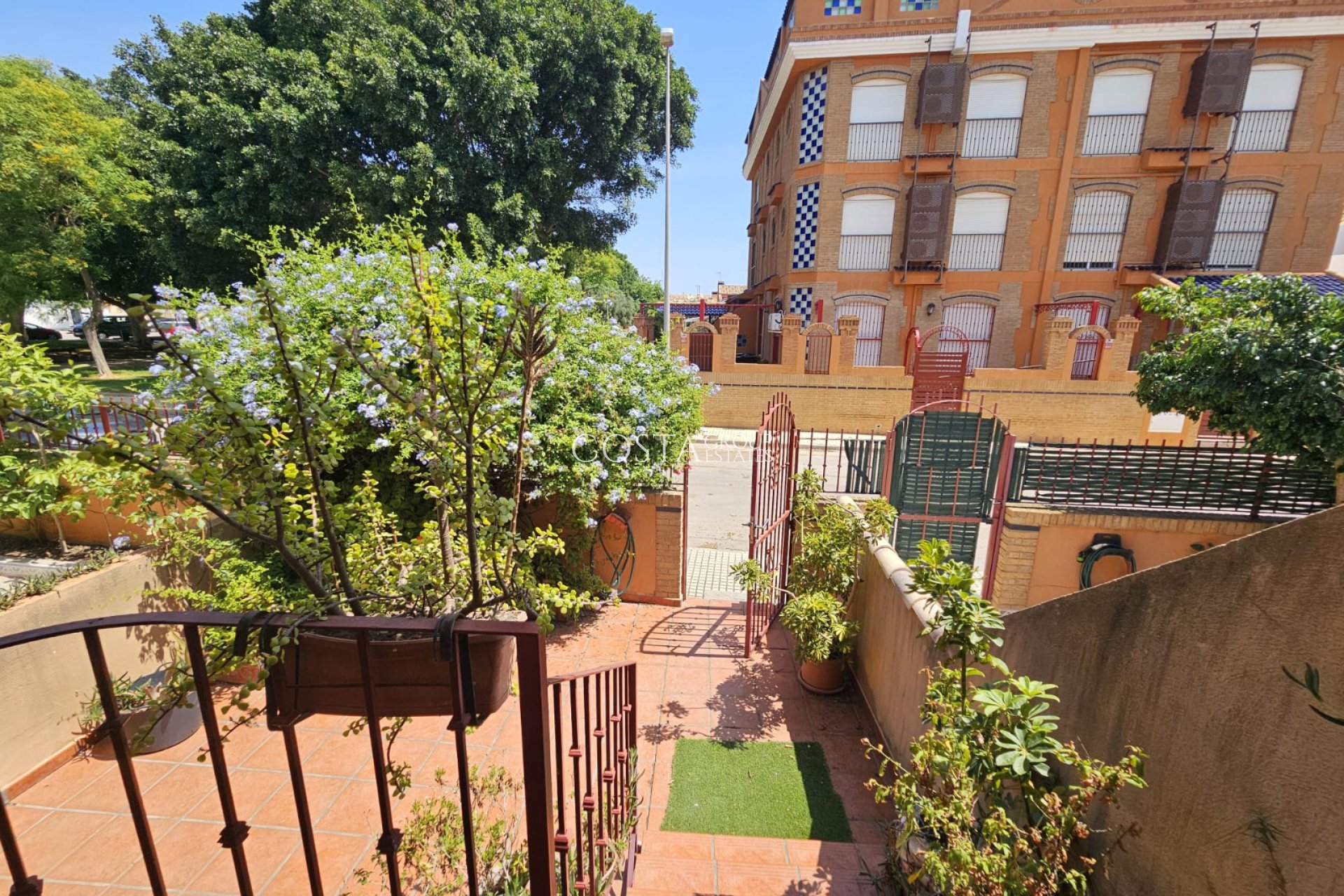 Resale - House -
Torre de la Horadada