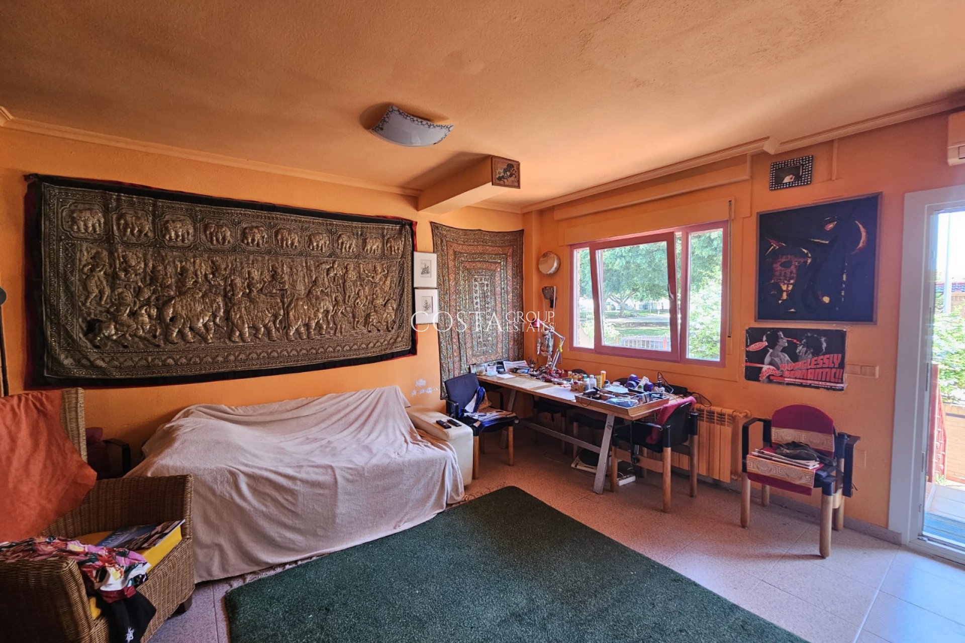 Resale - House -
Torre de la Horadada