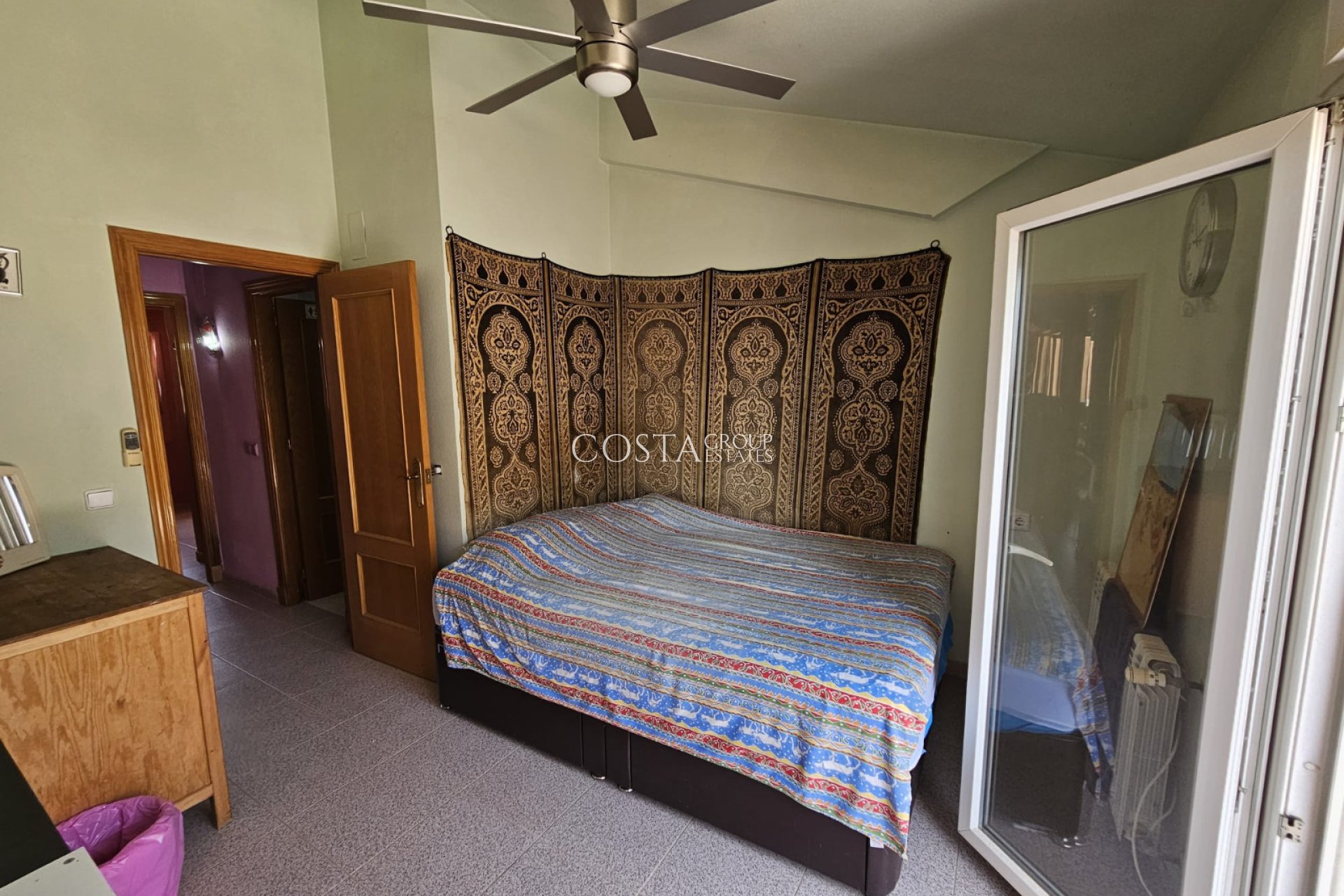 Resale - House -
Torre de la Horadada