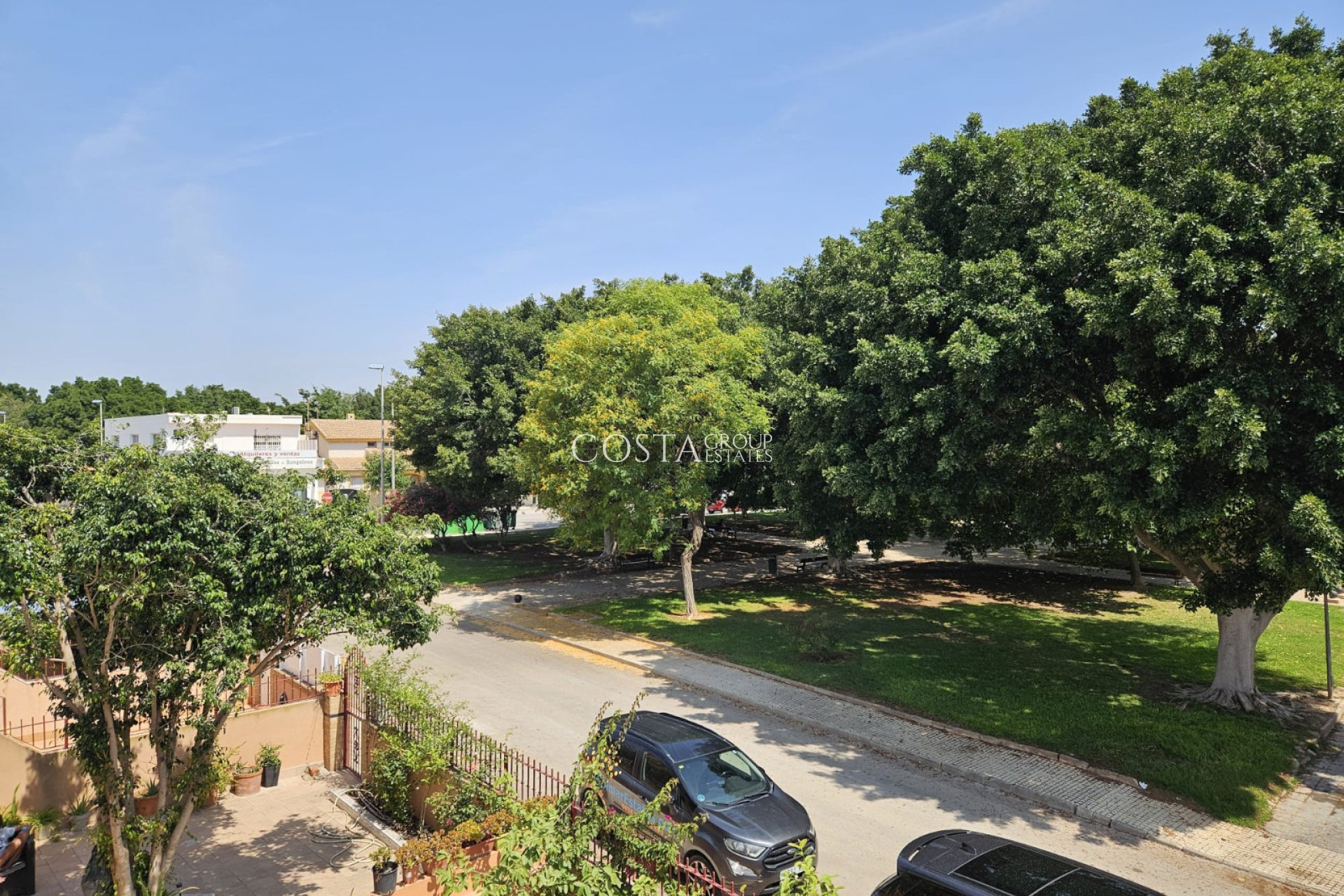 Resale - House -
Torre de la Horadada