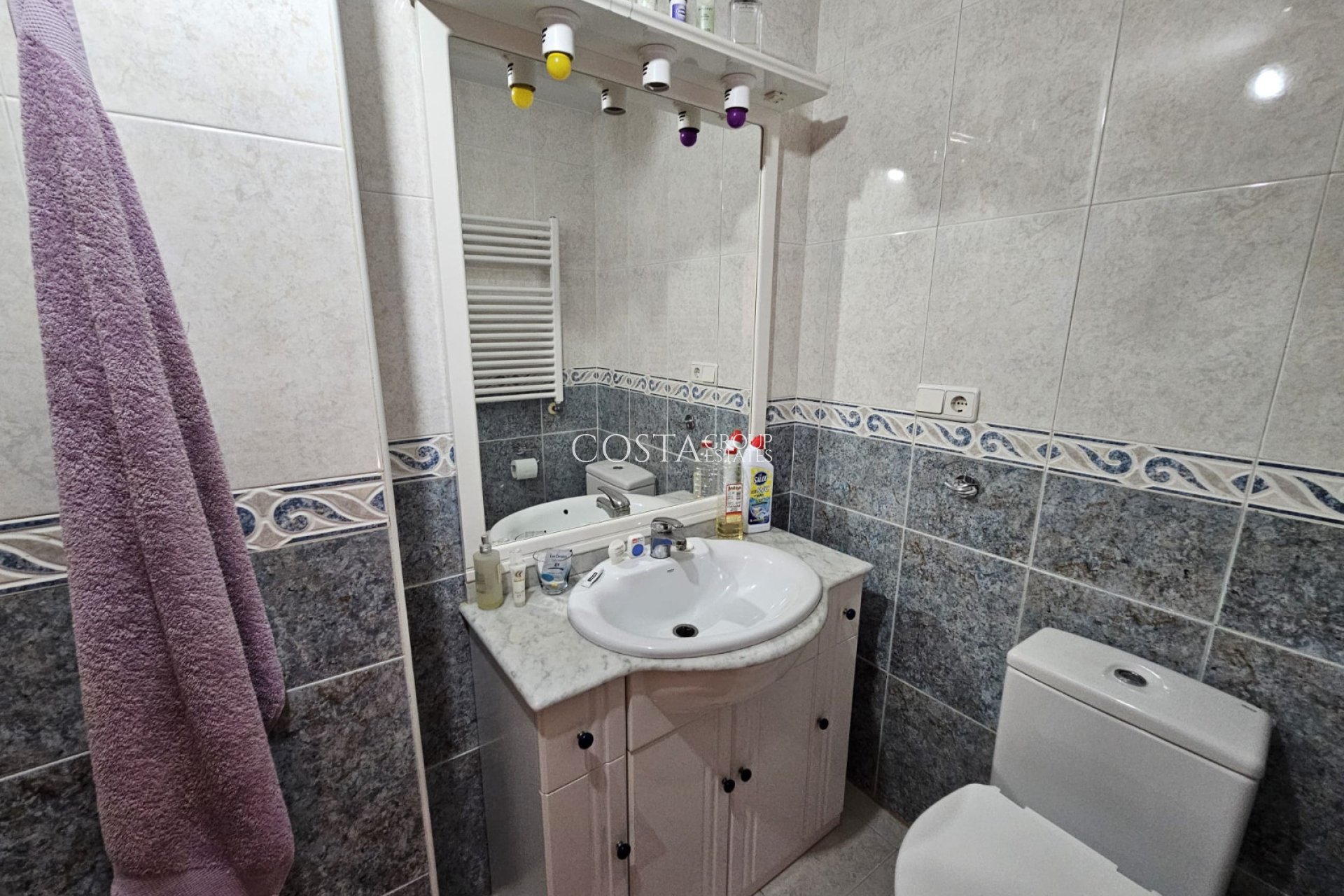 Resale - House -
Torre de la Horadada