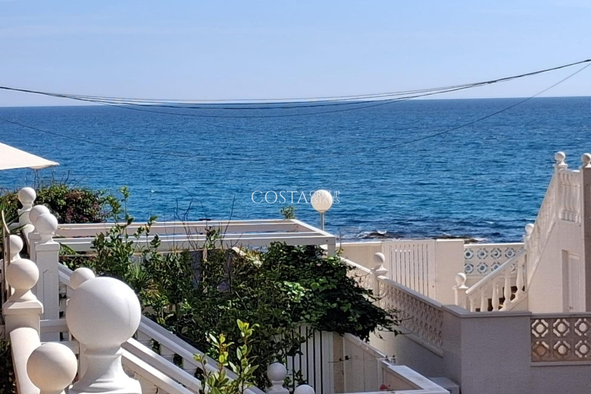 Resale - House -
Torrevieja - Cabo Cervera