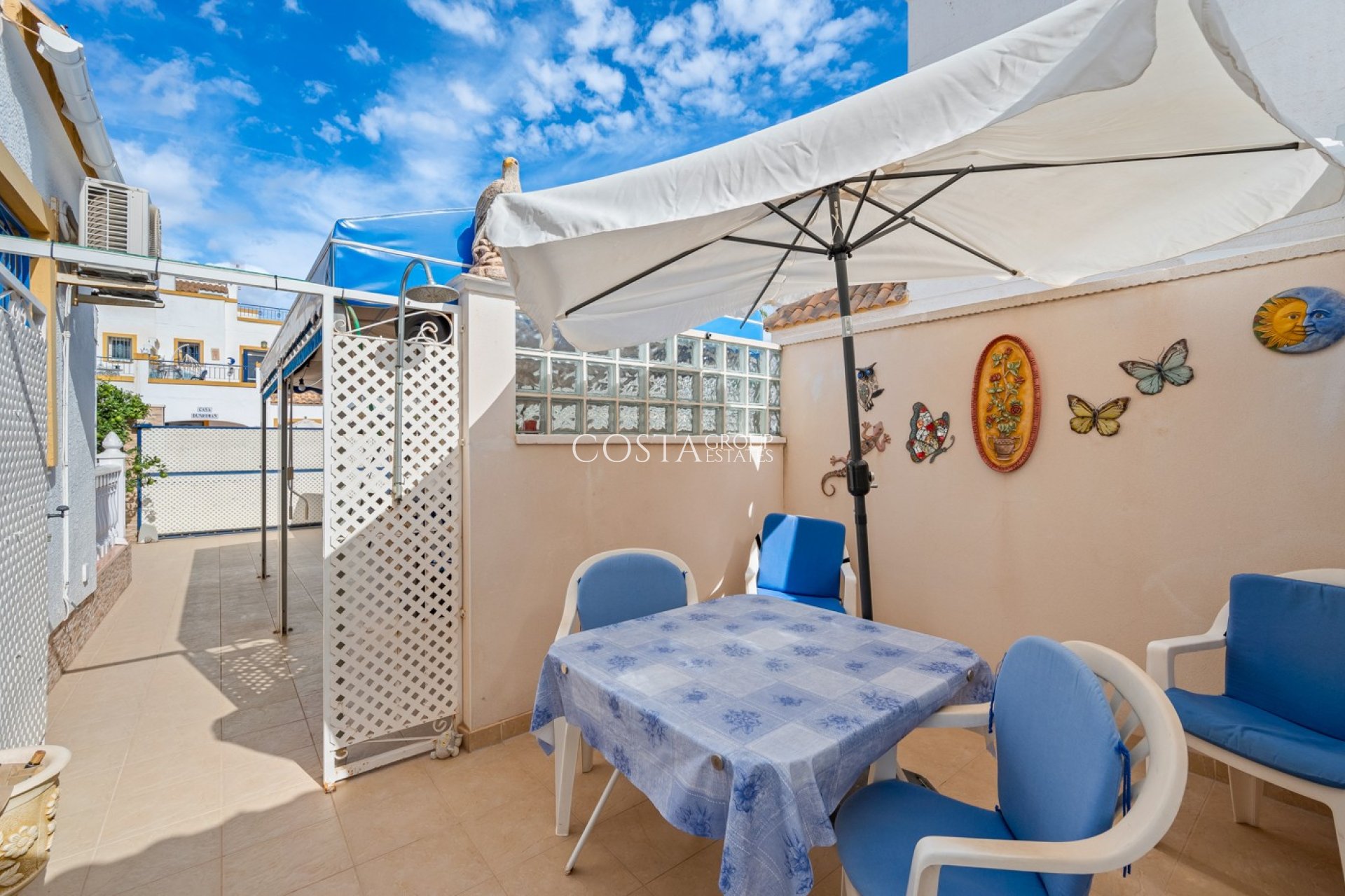 Resale - House -
Torrevieja - Habaneras