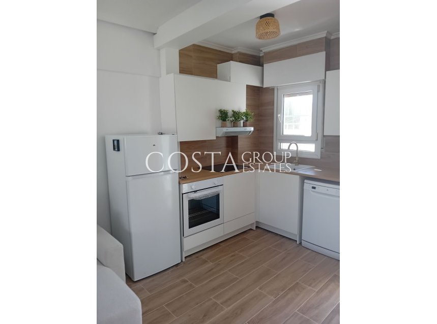 Resale - House -
Torrevieja - La Mata
