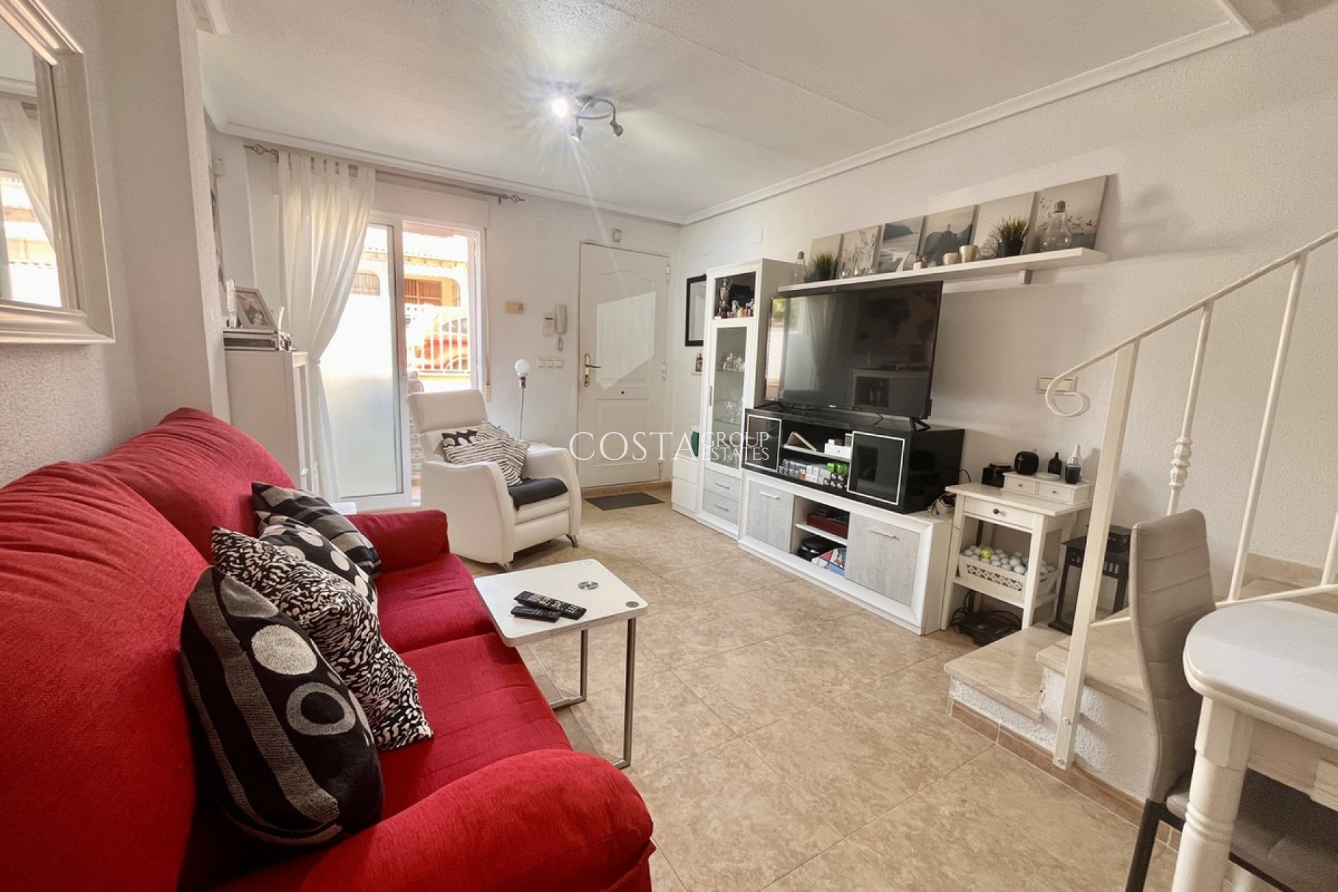 Resale - House -
Torrevieja - La Mata