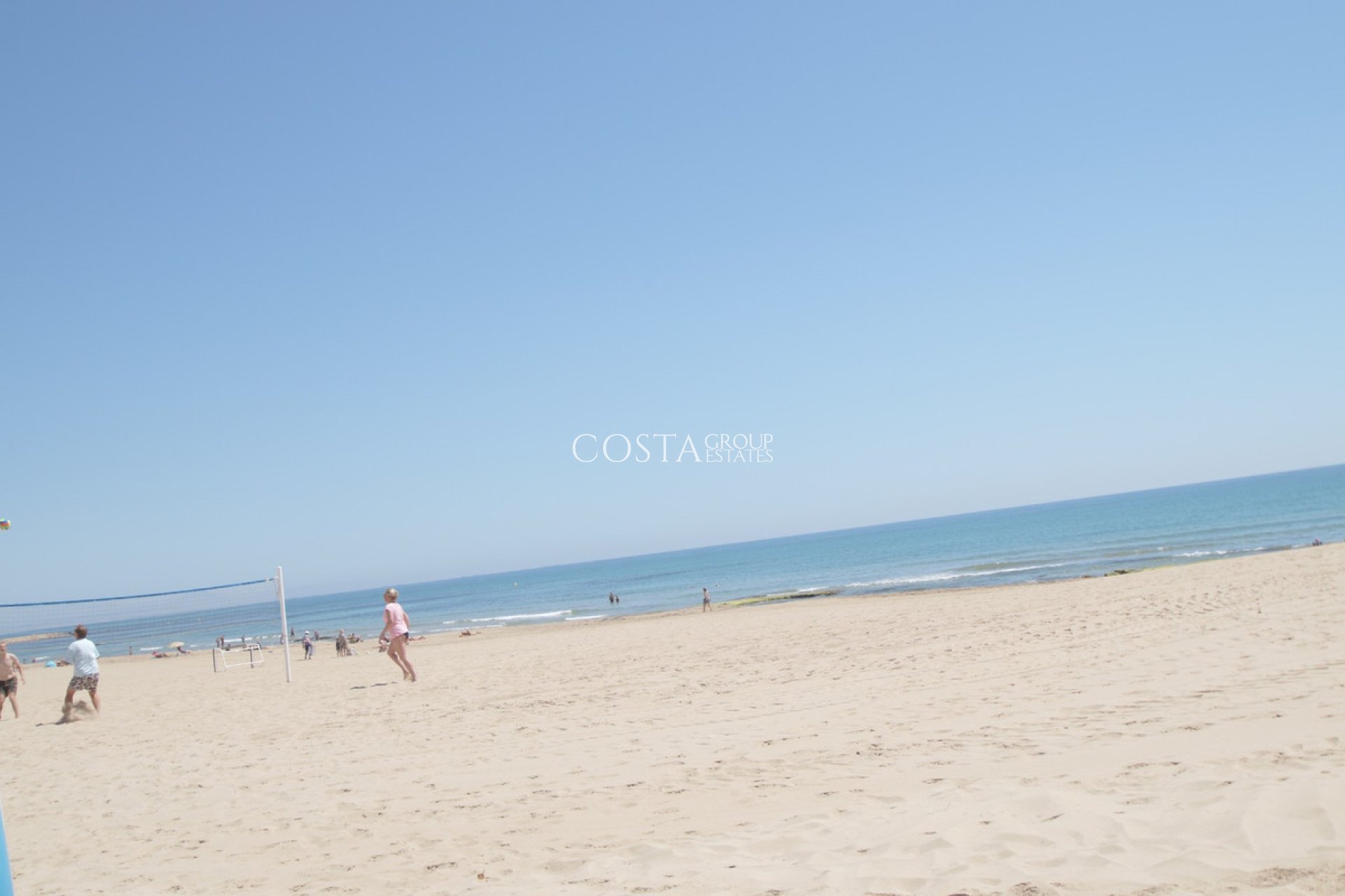 Resale - House -
Torrevieja - La Mata