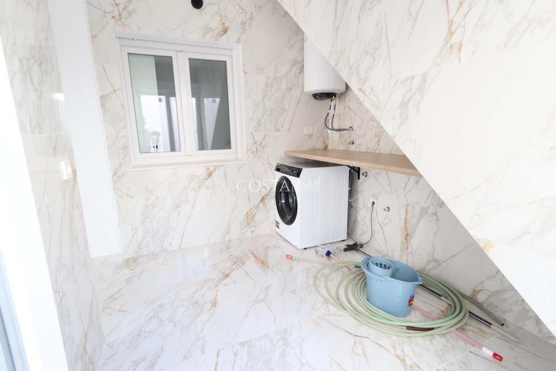 Resale - House -
Torrevieja - San Luis