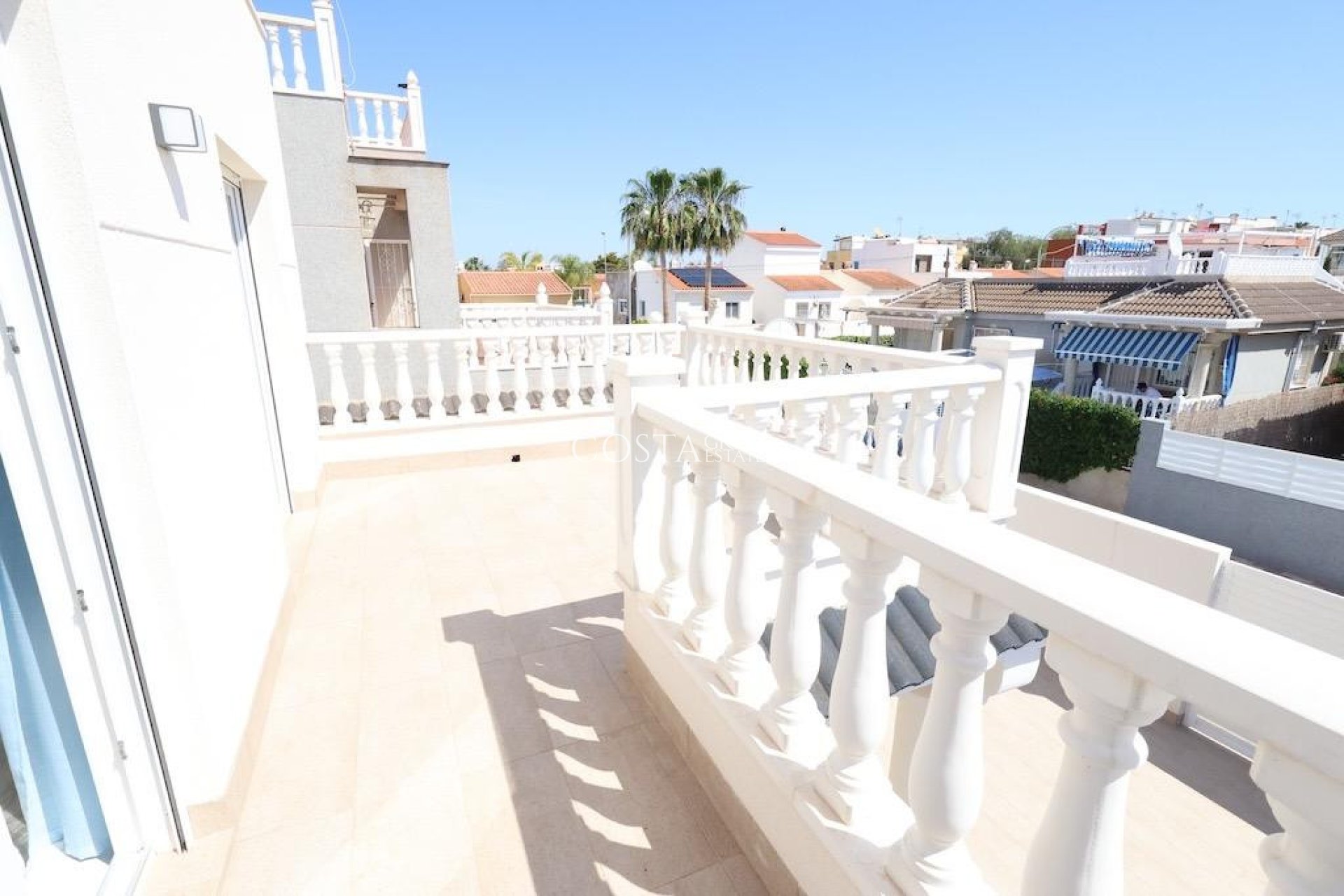 Resale - House -
Torrevieja - San Luis