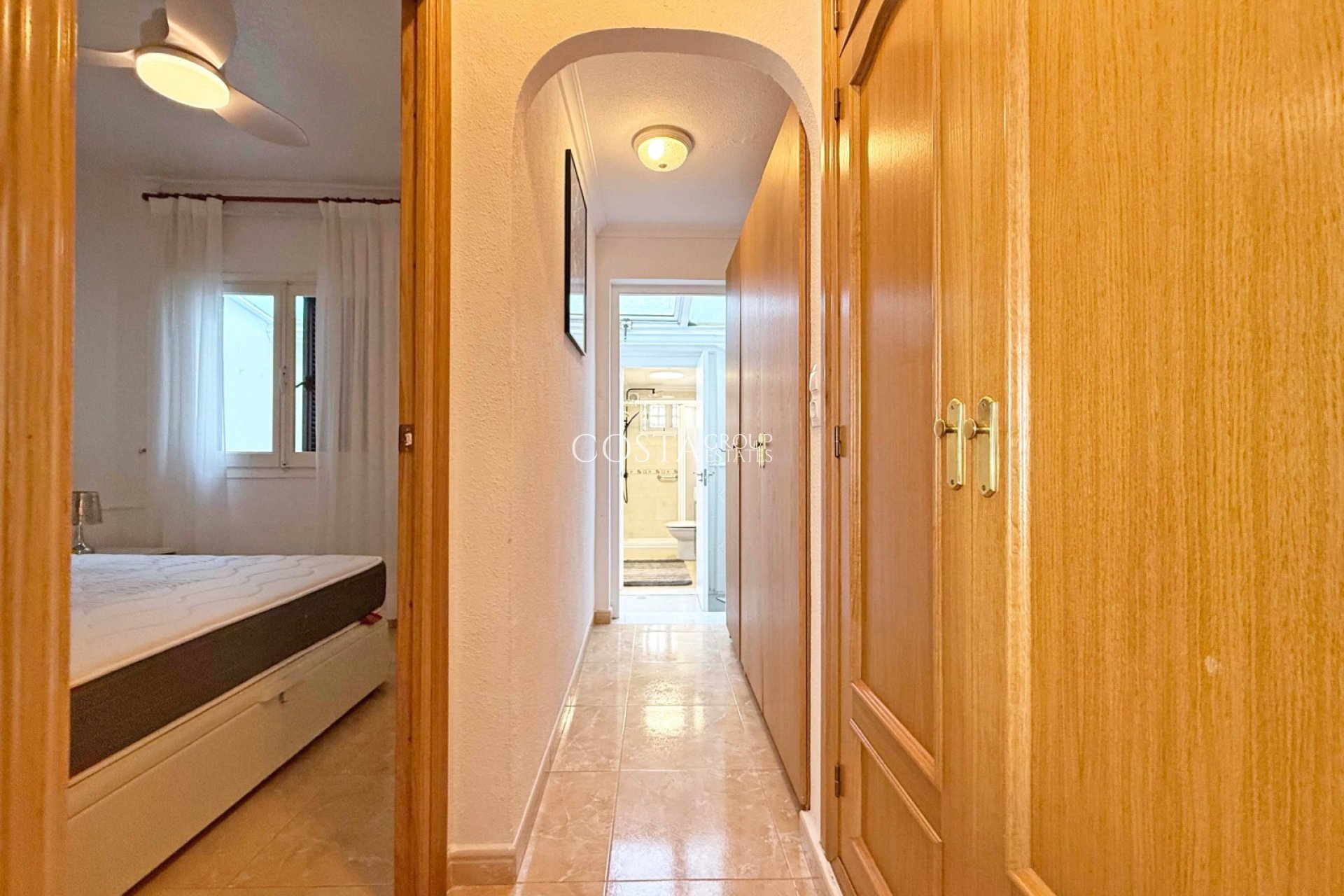 Resale - House -
Torrevieja - Torrelamata - La Mata