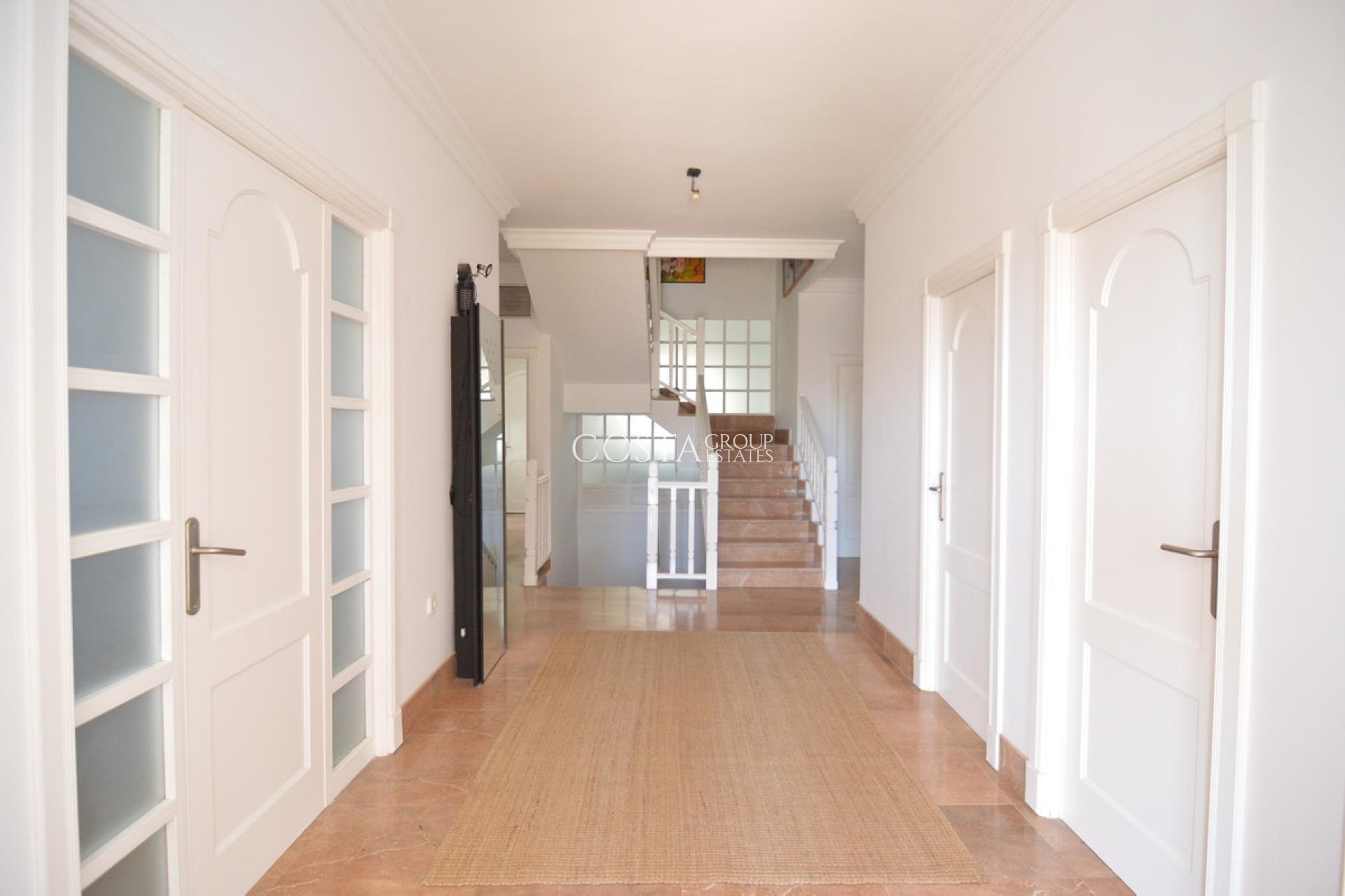 Resale - House -
Torrevieja - Torrevieja Centro