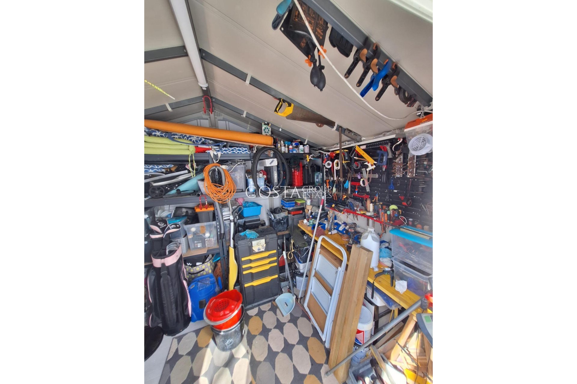 Resale - House -
Torrevieja - Torrevieja Centro