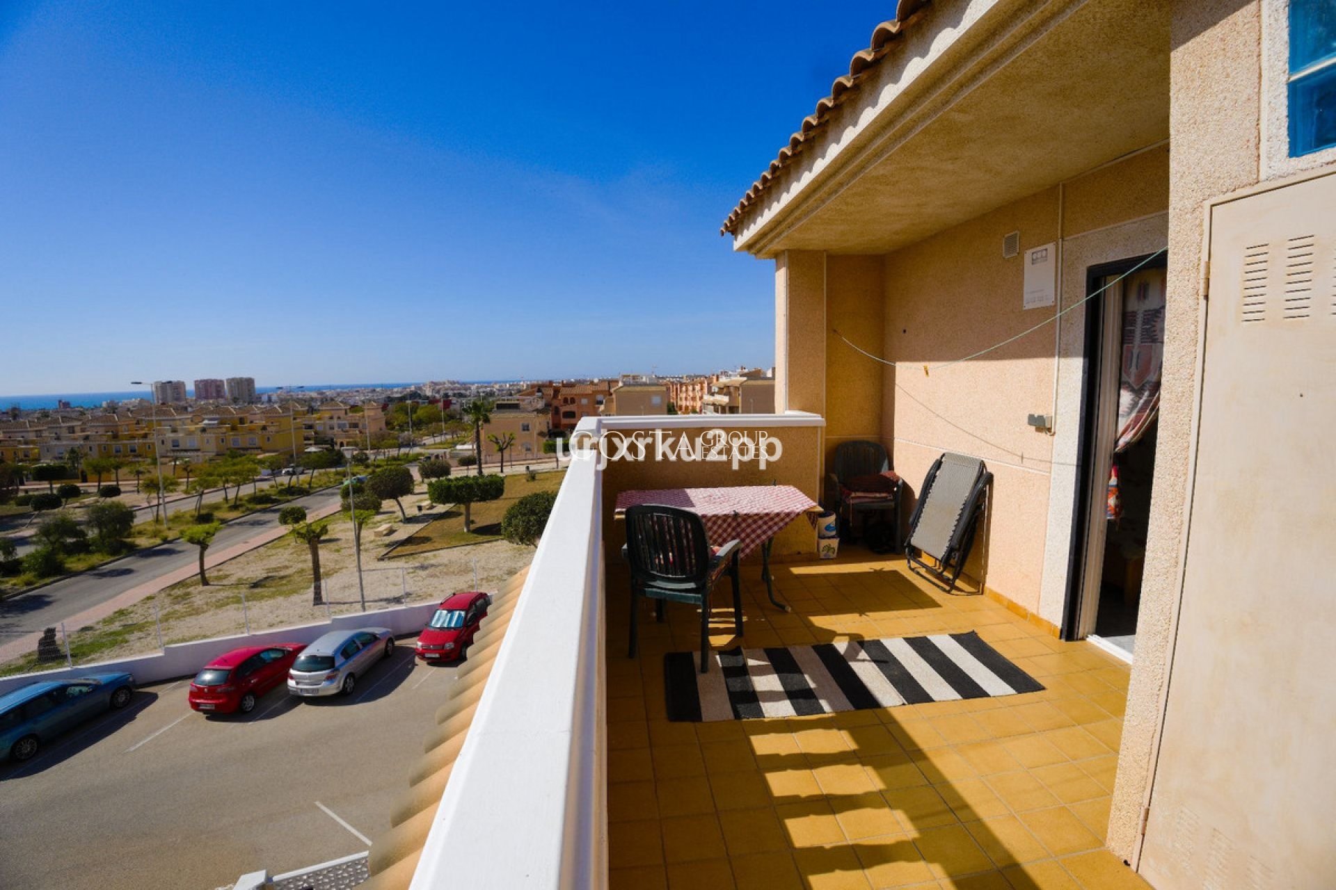 Resale - House -
Torrevieja - Torrevieja Centro