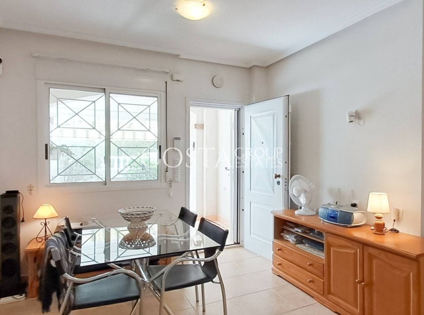 Resale - House -
Torrevieja - Torrevieja Centro