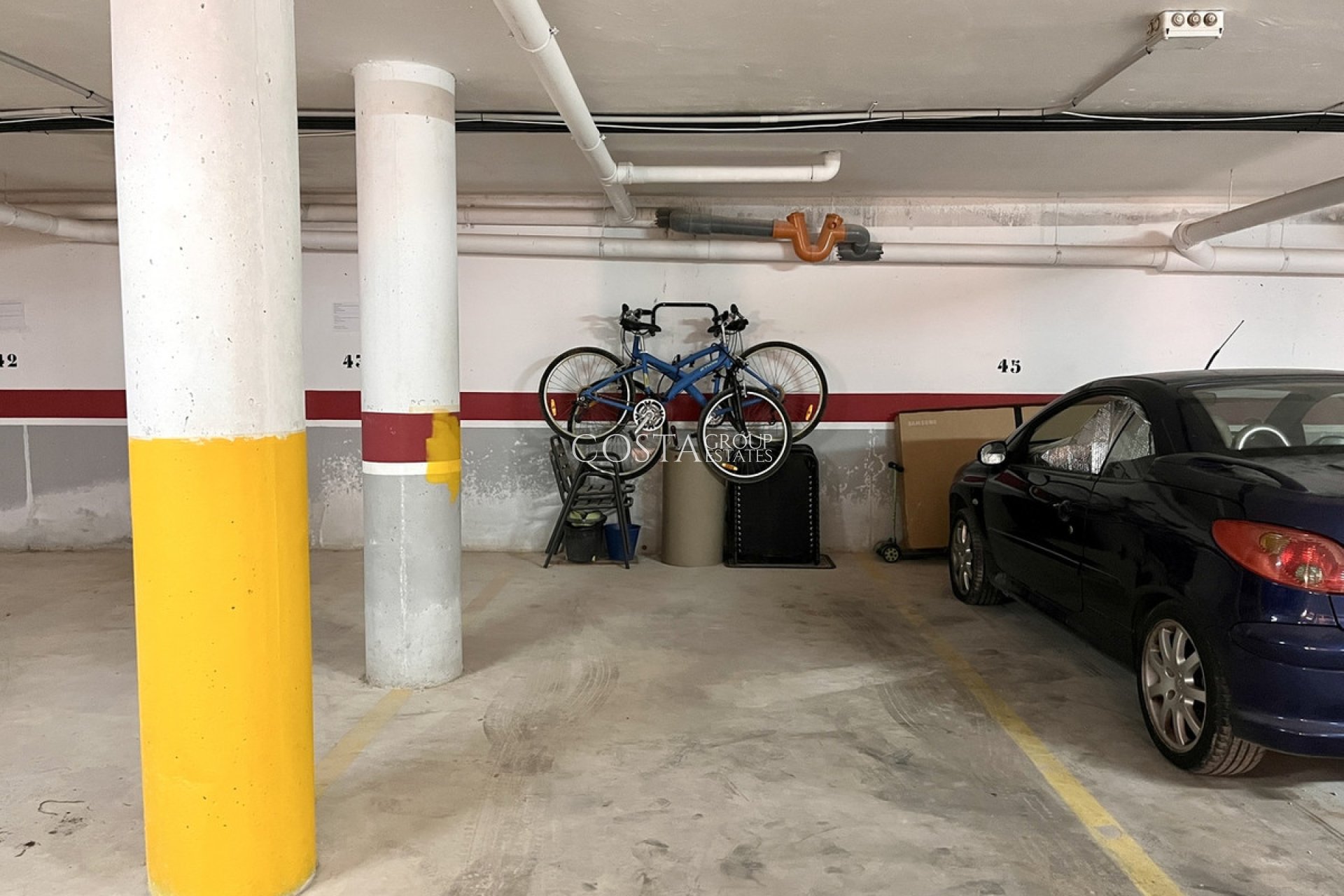 Resale - House -
Torrevieja - Torrevieja Centro