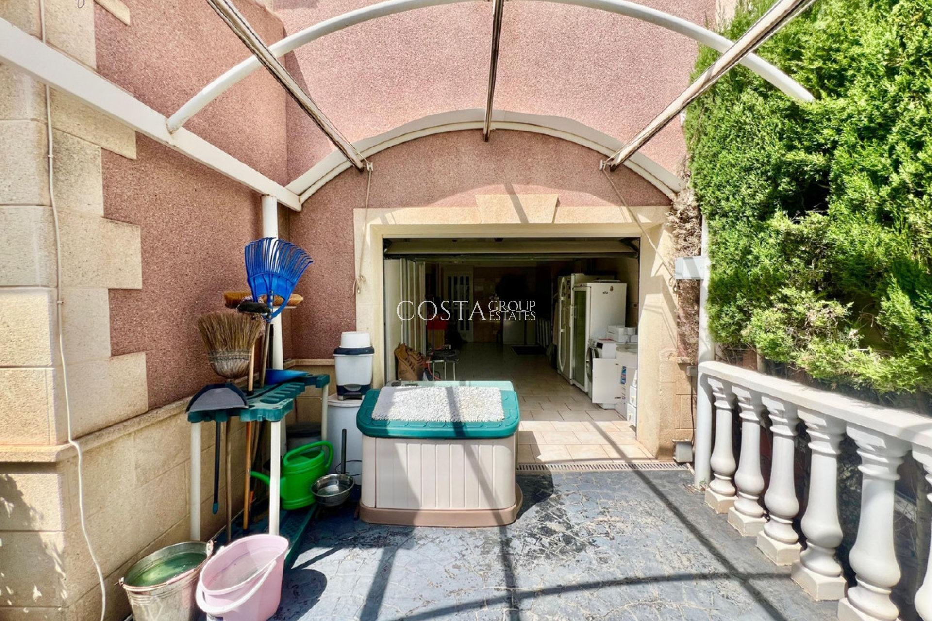 Resale - House -
Torrevieja - Torrevieja Centro