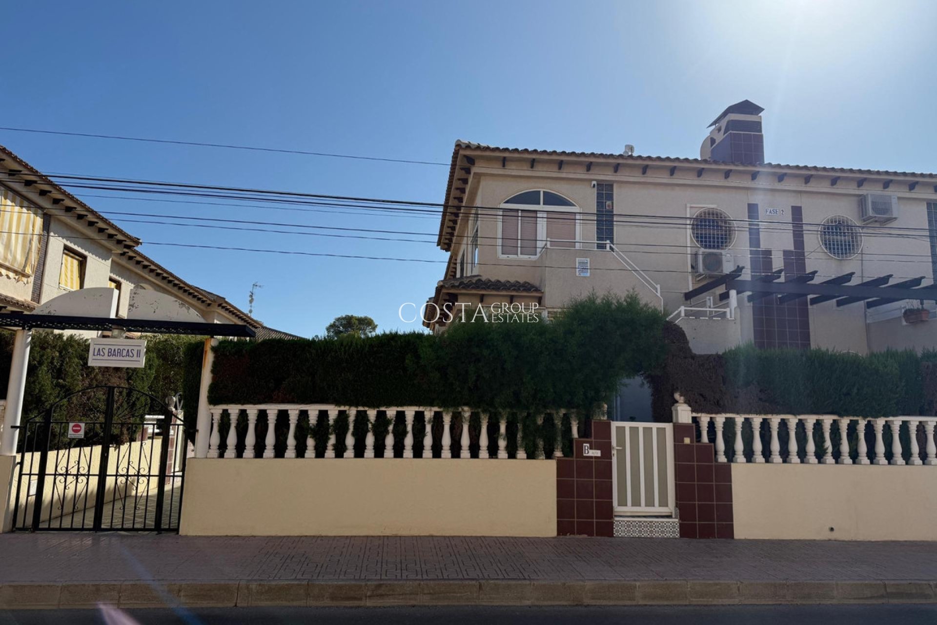 Resale - House -
Torrevieja - Torrevieja Centro