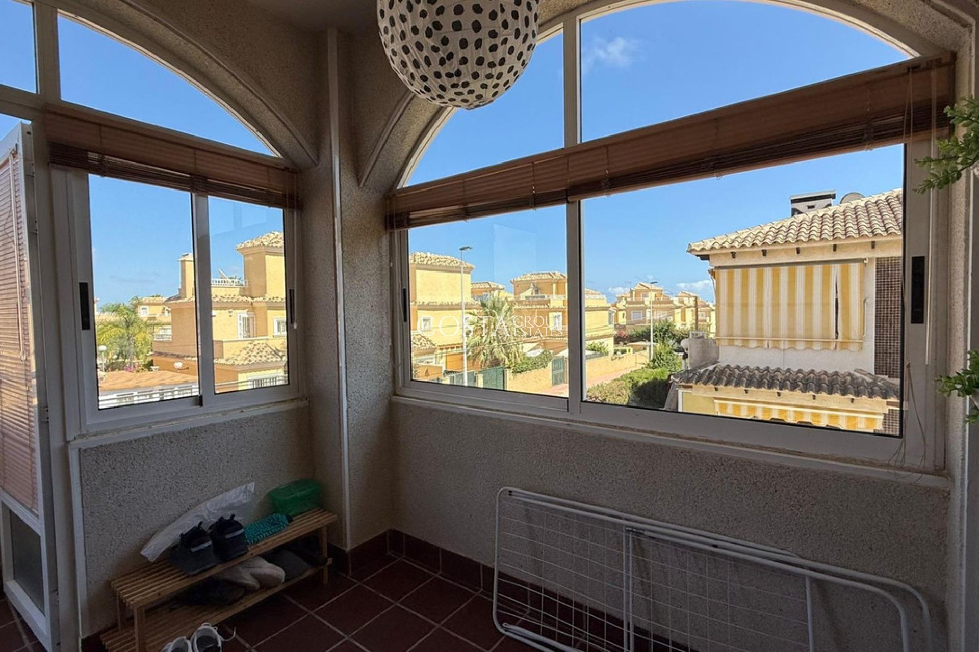 Resale - House -
Torrevieja - Torrevieja Centro