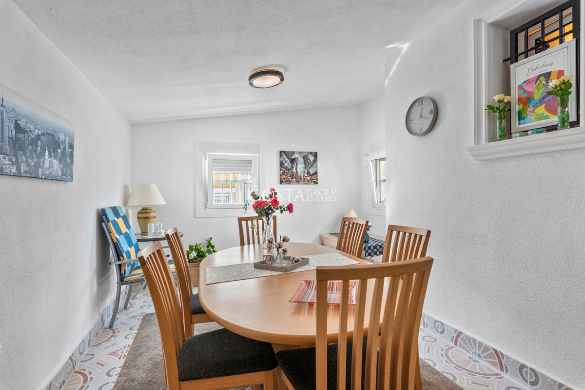 Resale - House -
Torrevieja - Torrevieja Centro