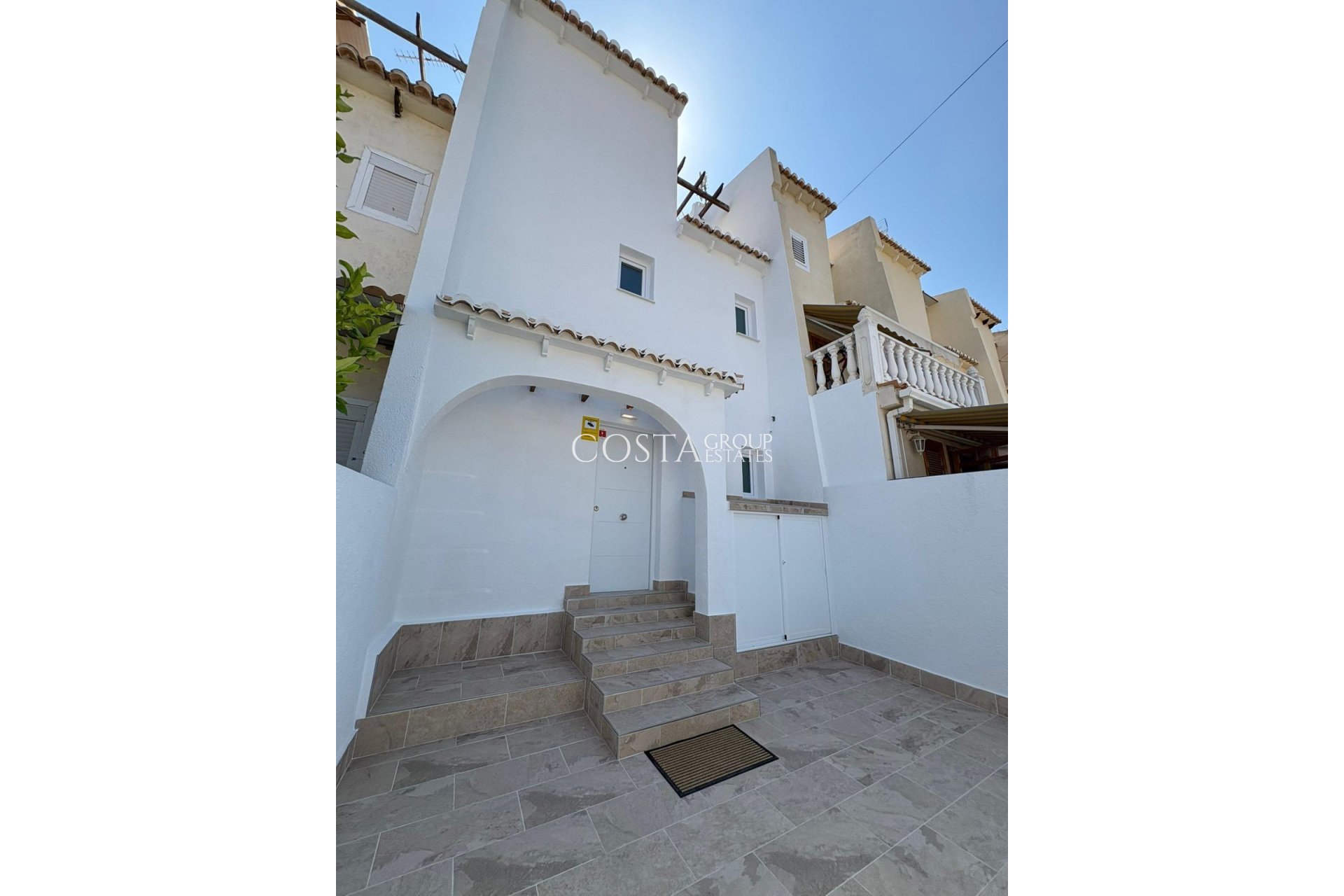 Resale - House -
Torrevieja - Torrevieja Centro