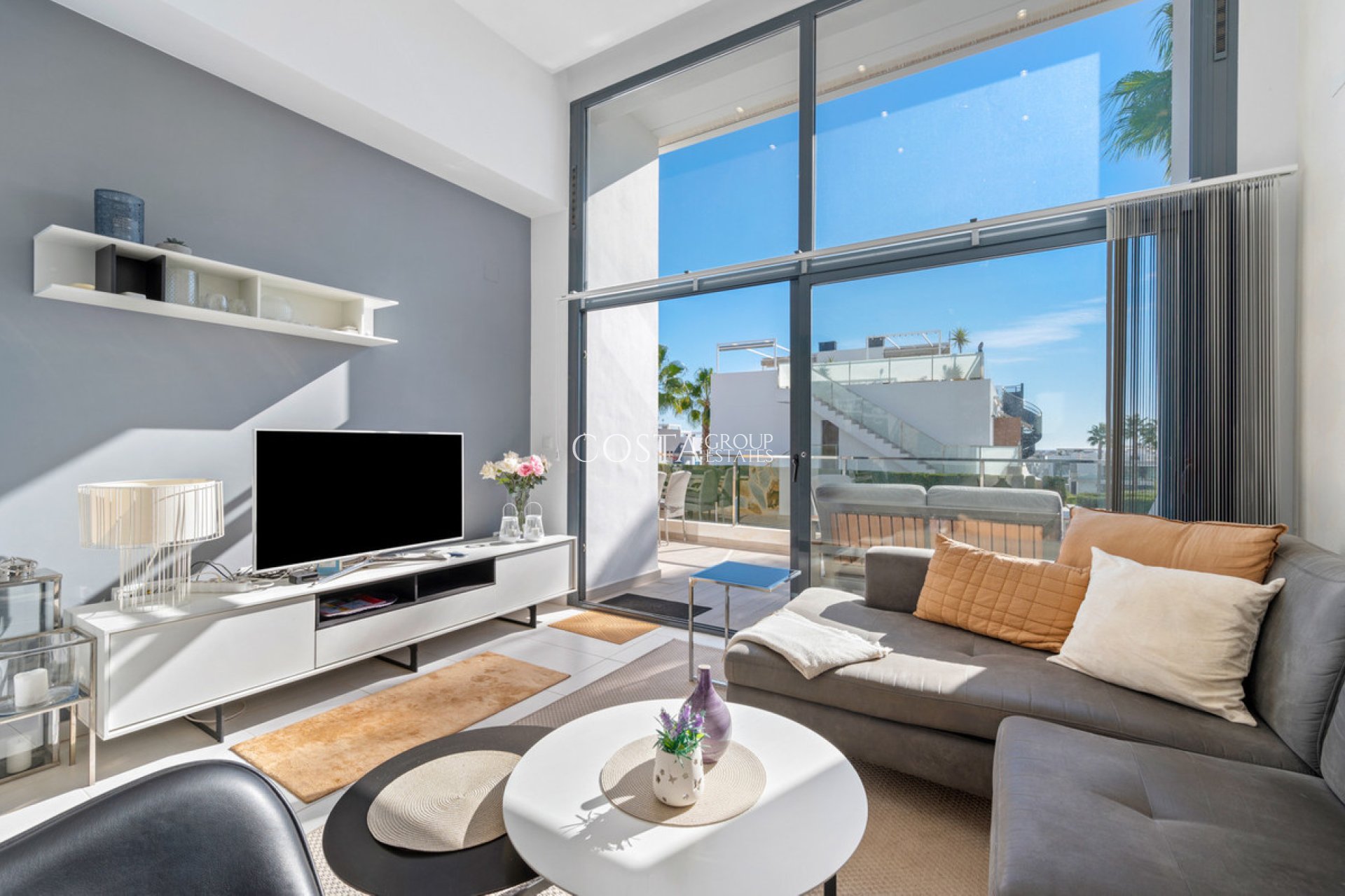 Resale - House -
Torrevieja - Torrevieja Centro