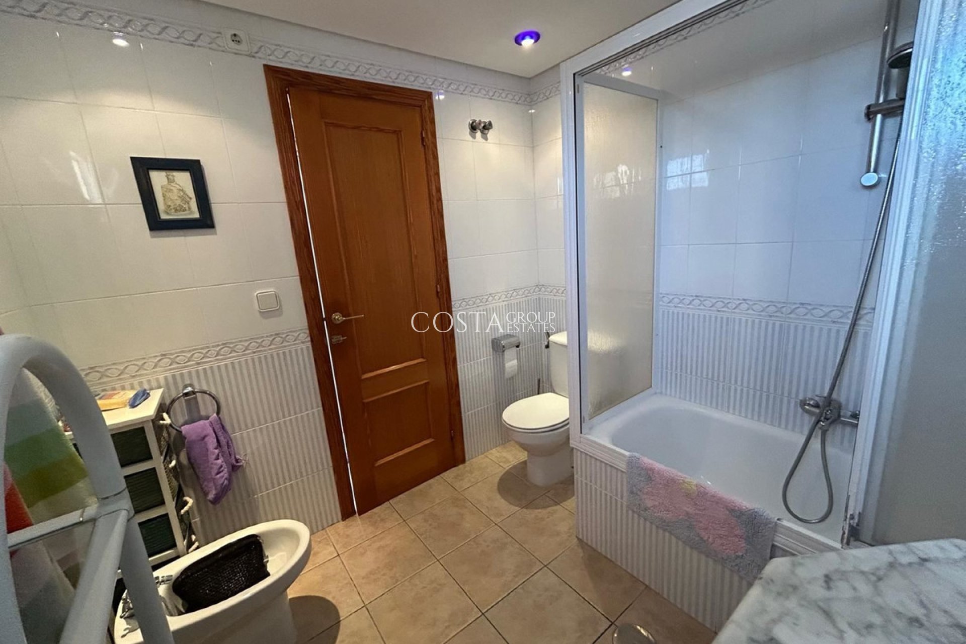 Resale - House -
Torrevieja - Torrevieja Centro