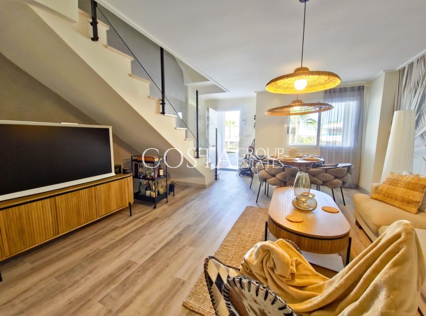 Resale - House -
Torrevieja - Torrevieja Centro