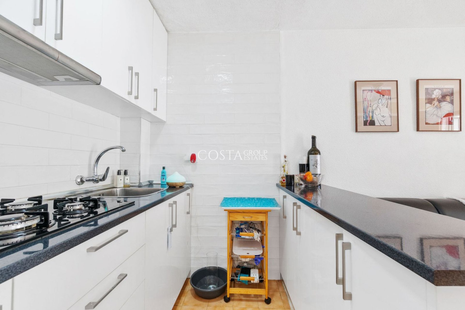 Resale - House -
Torrevieja