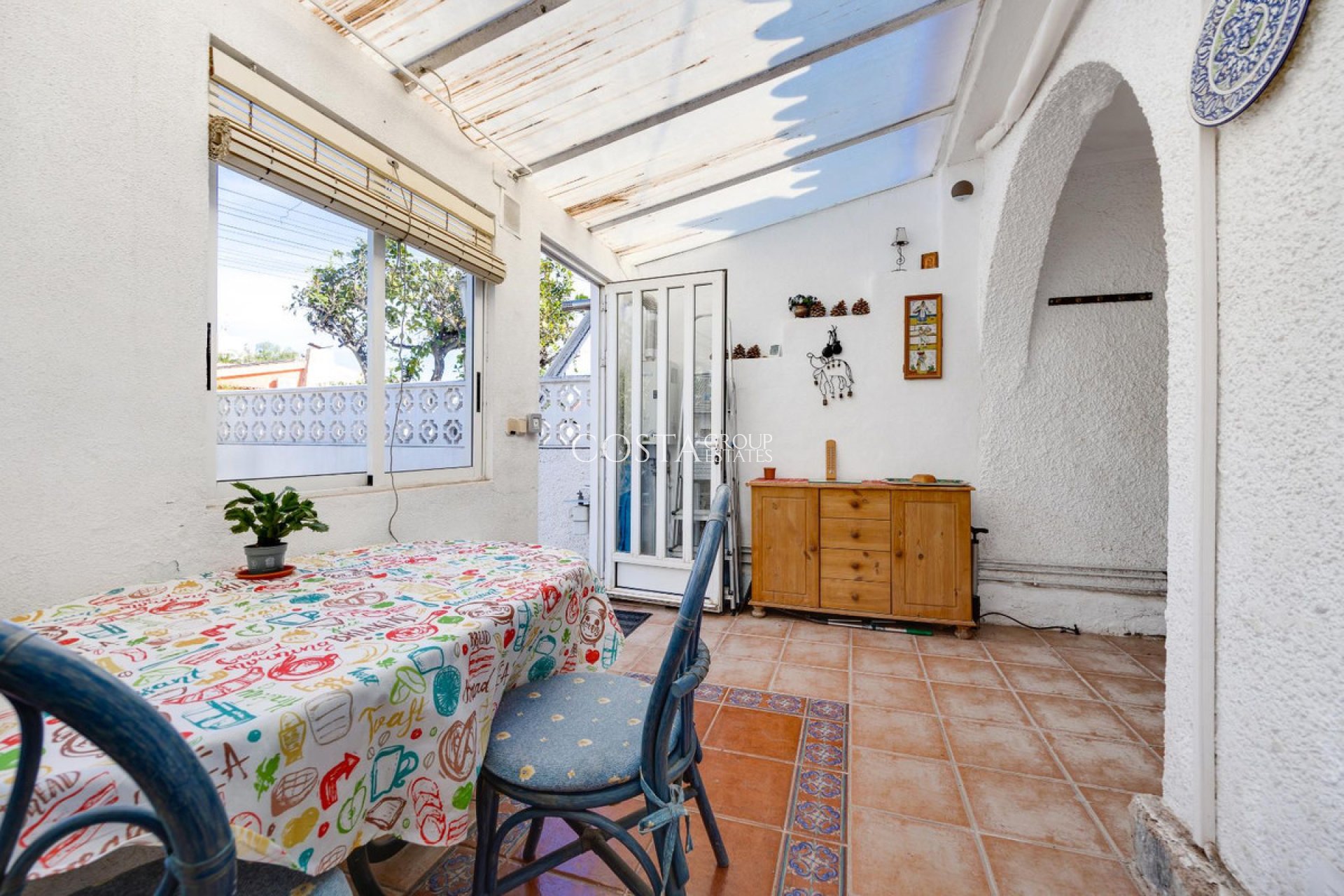 Resale - House -
Torrevieja