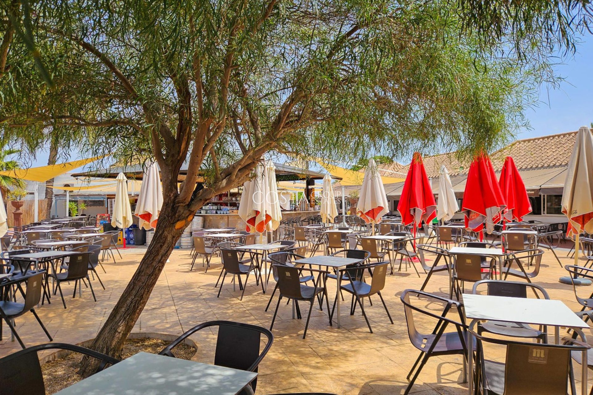 Resale - House -
Torrevieja