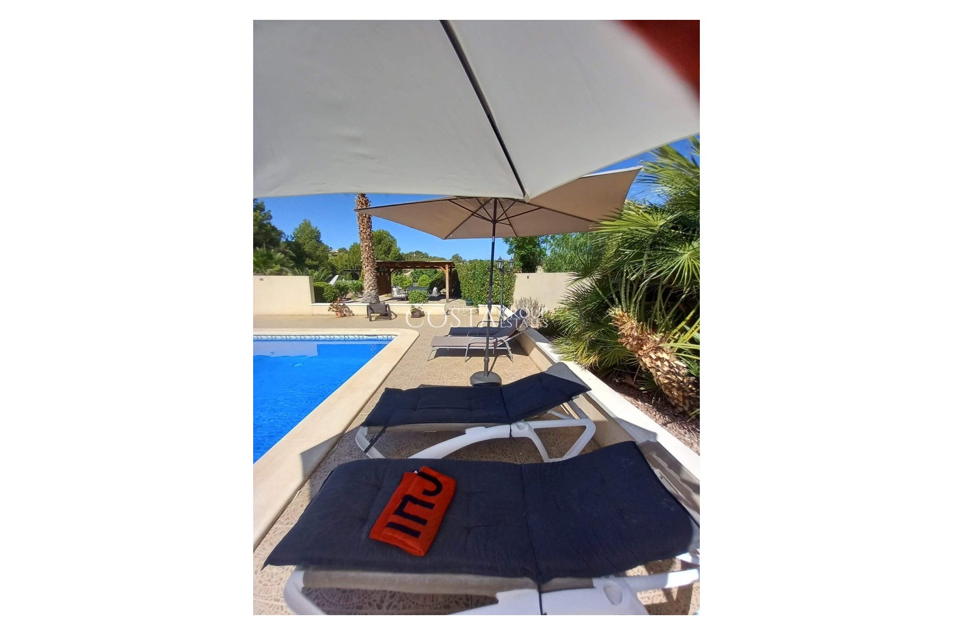 Resale - Villa -
Abanilla - Abanilla Centro