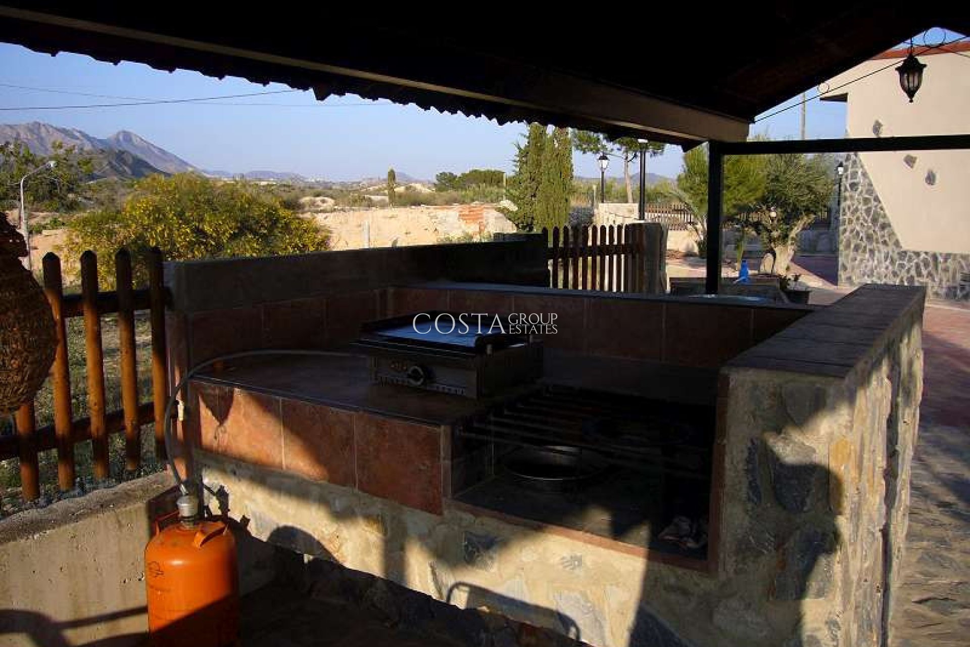 Resale - Villa -
Abanilla - Abanilla Centro