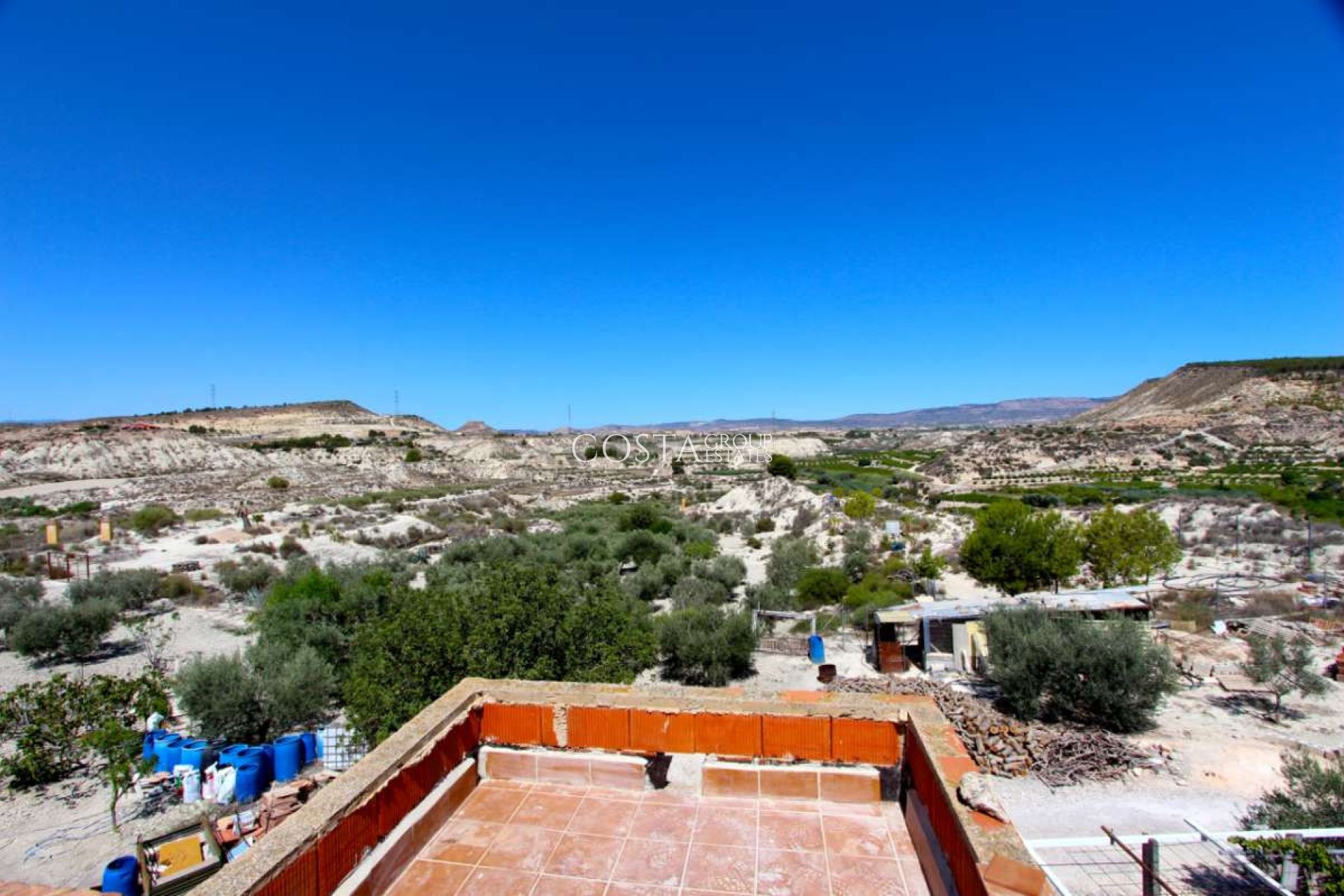 Resale - Villa -
Albudeite