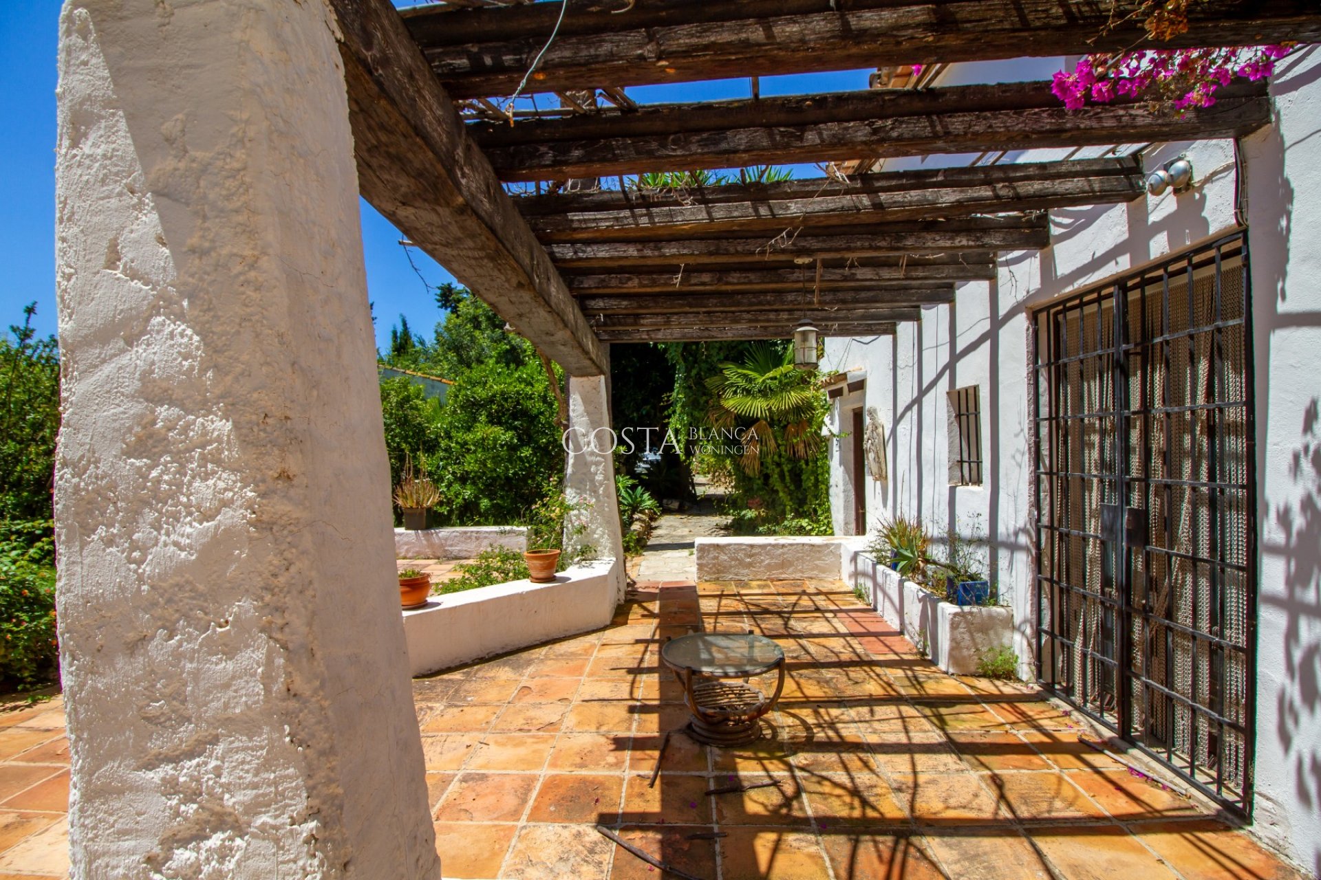 Resale - Villa -
Alfas del Pí