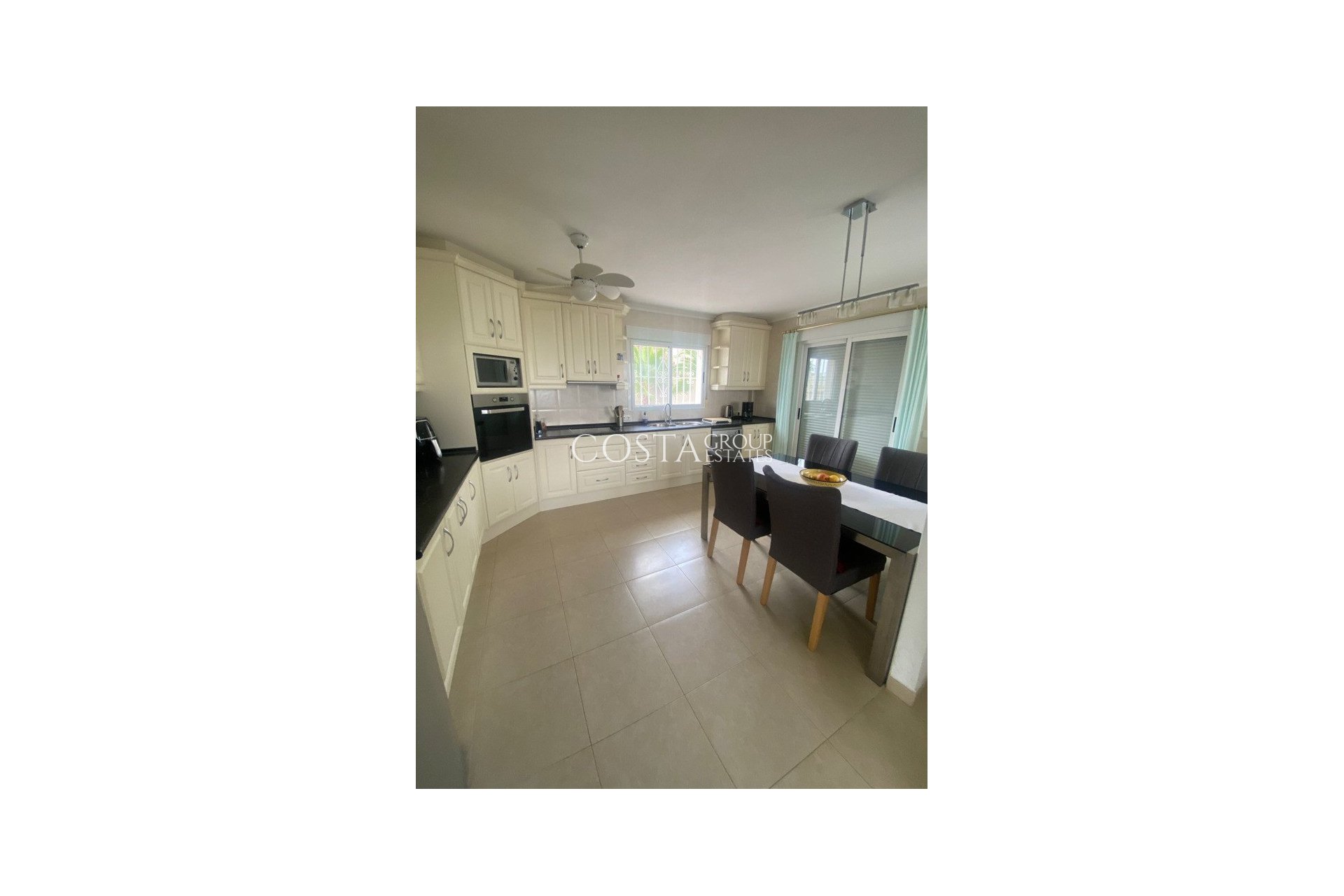 Resale - Villa -
Algorfa - Algorfa Centro