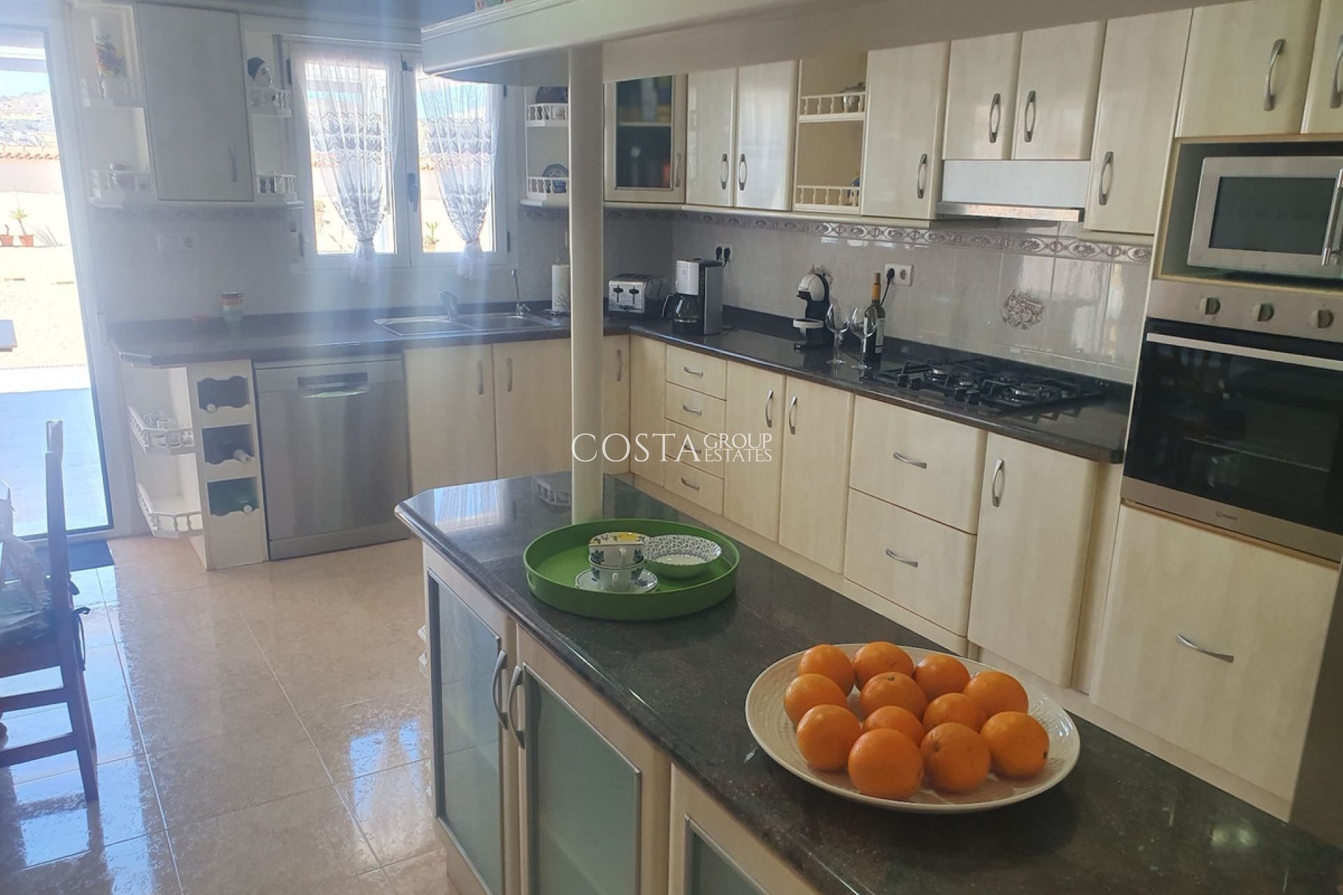 Resale - Villa -
Algorfa - Algorfa Centro