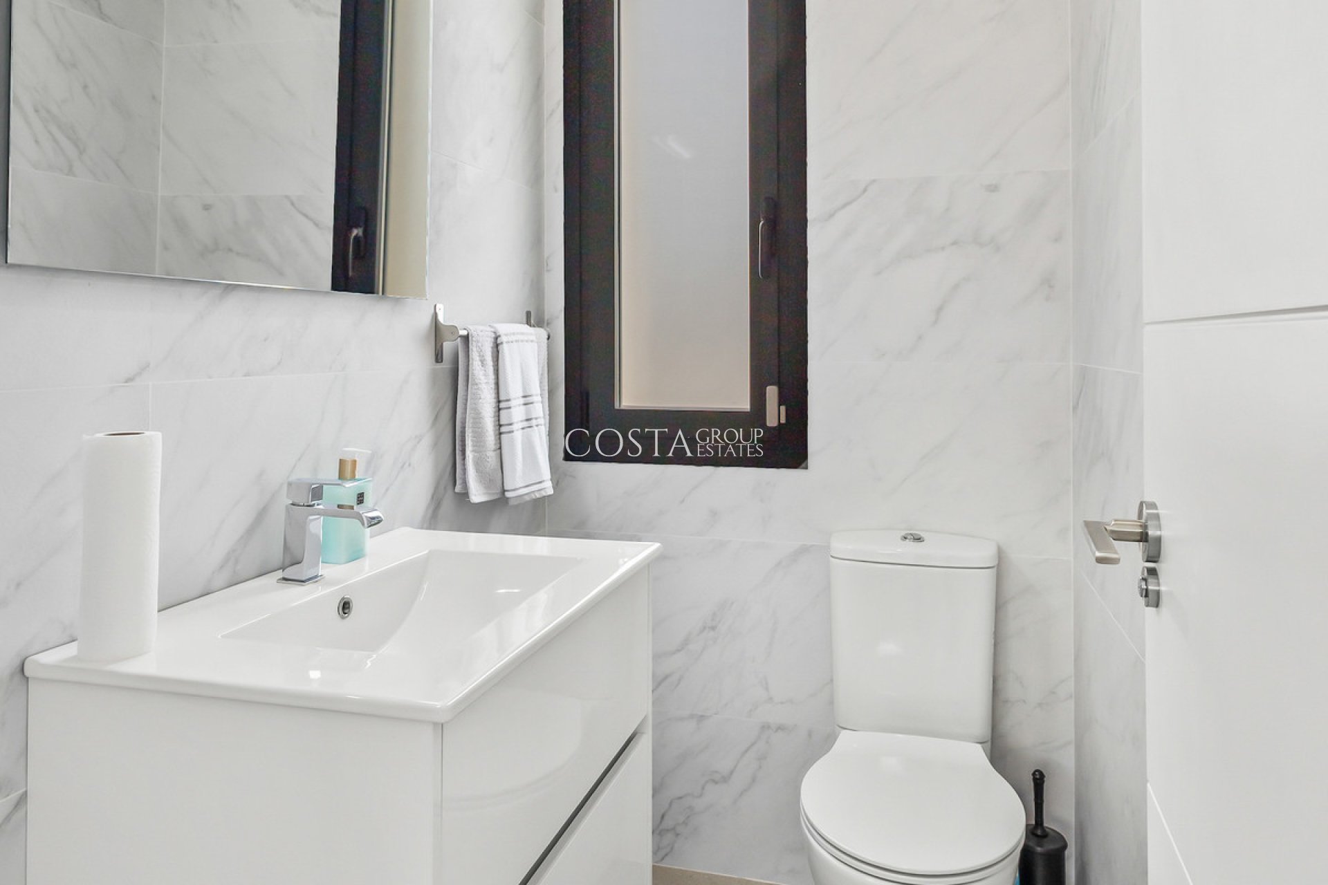 Resale - Villa -
Algorfa - Algorfa Centro