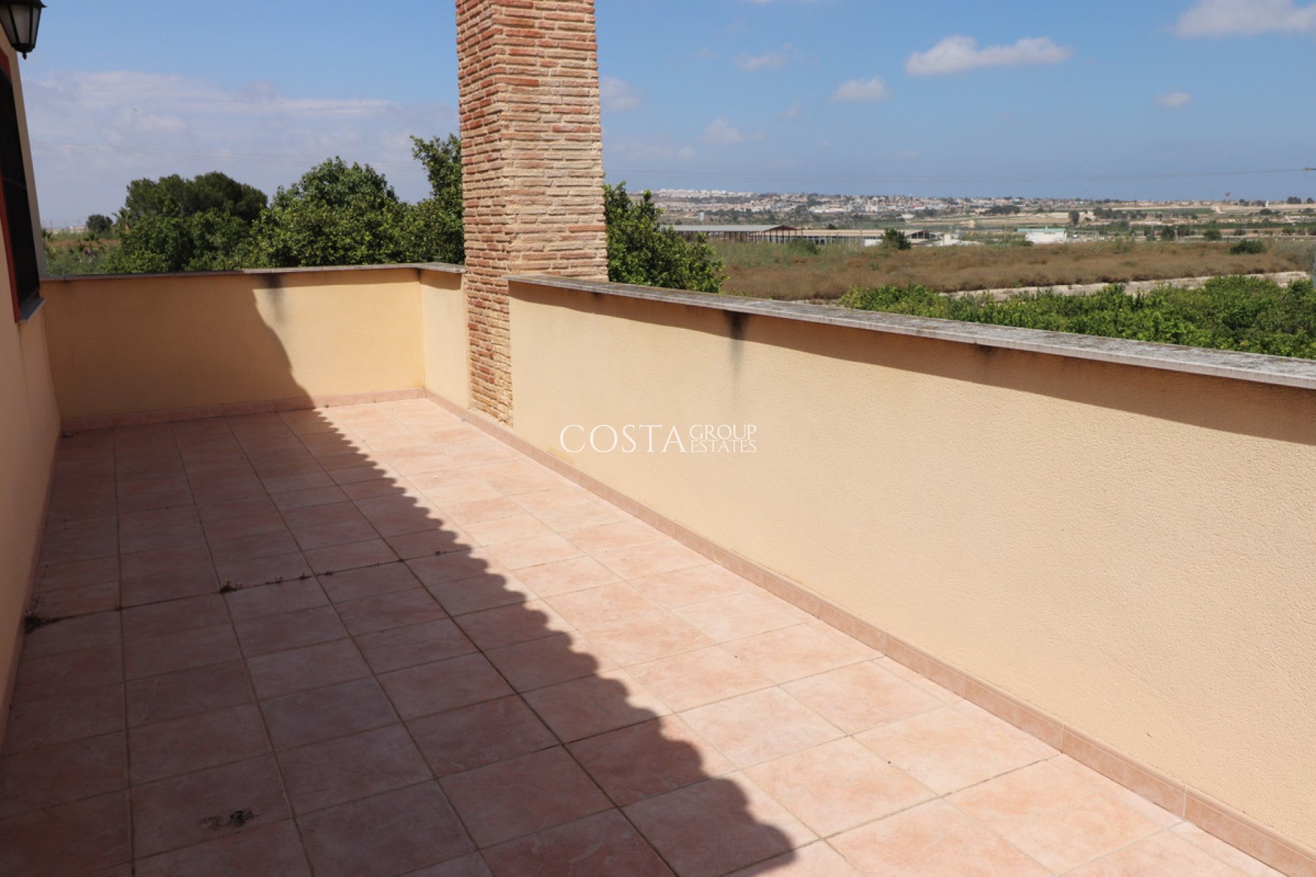 Resale - Villa -
Algorfa - Algorfa Centro