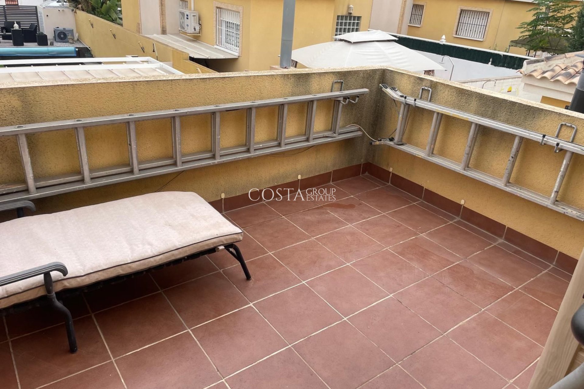 Resale - Villa -
Algorfa - Algorfa Centro