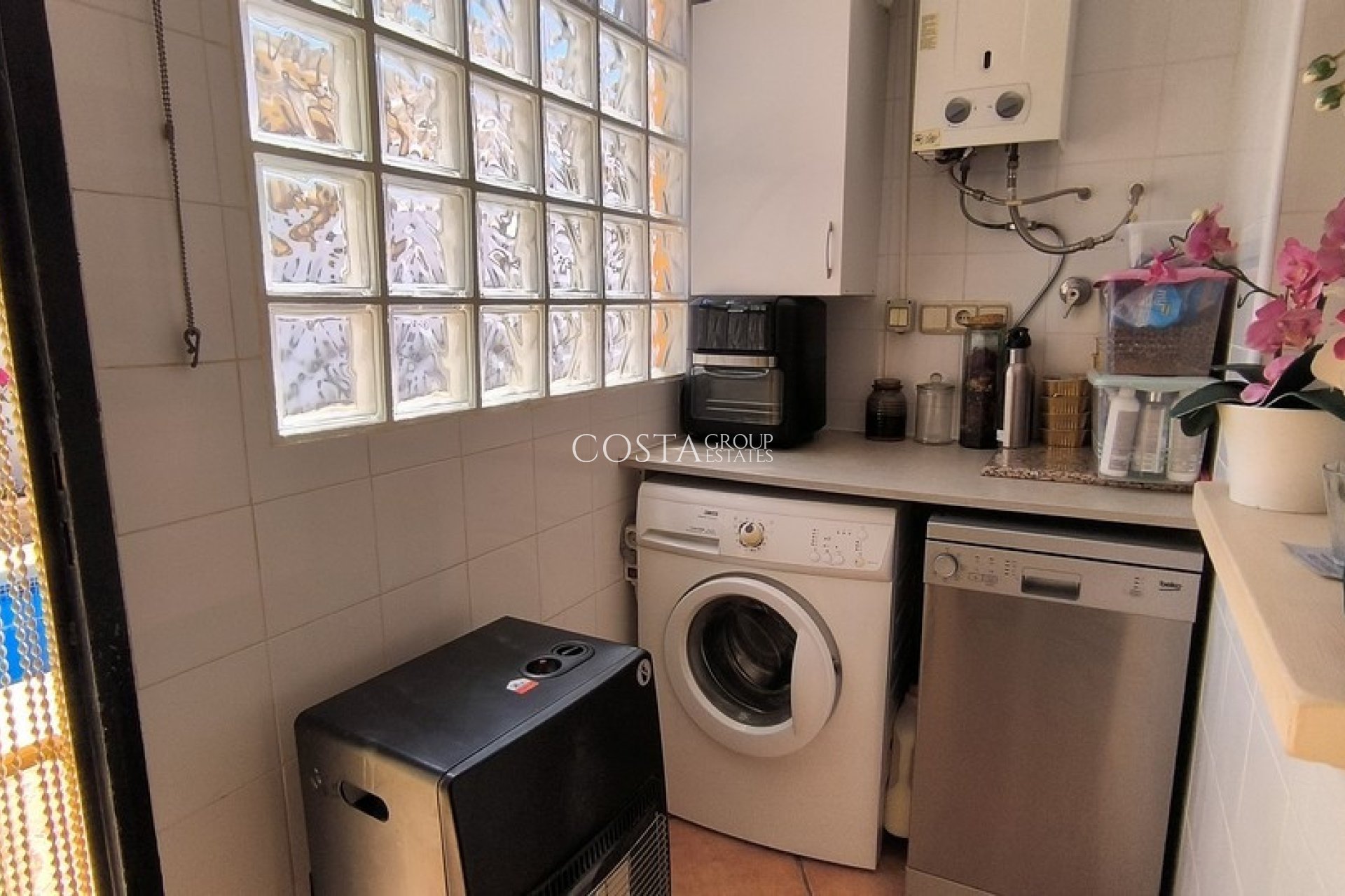 Resale - Villa -
Algorfa - Algorfa Centro