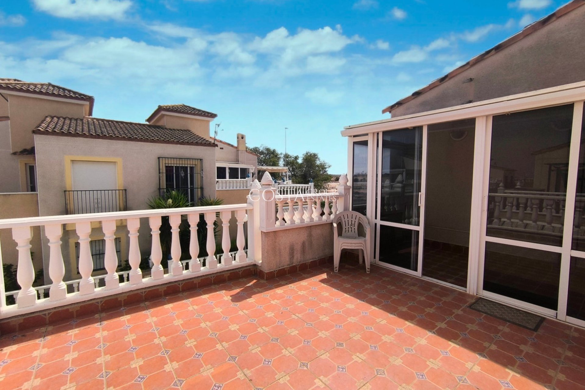 Resale - Villa -
Algorfa - Algorfa Centro