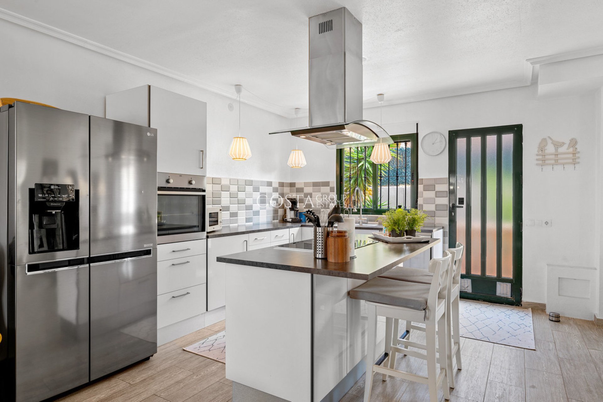 Resale - Villa -
Algorfa - Algorfa Centro