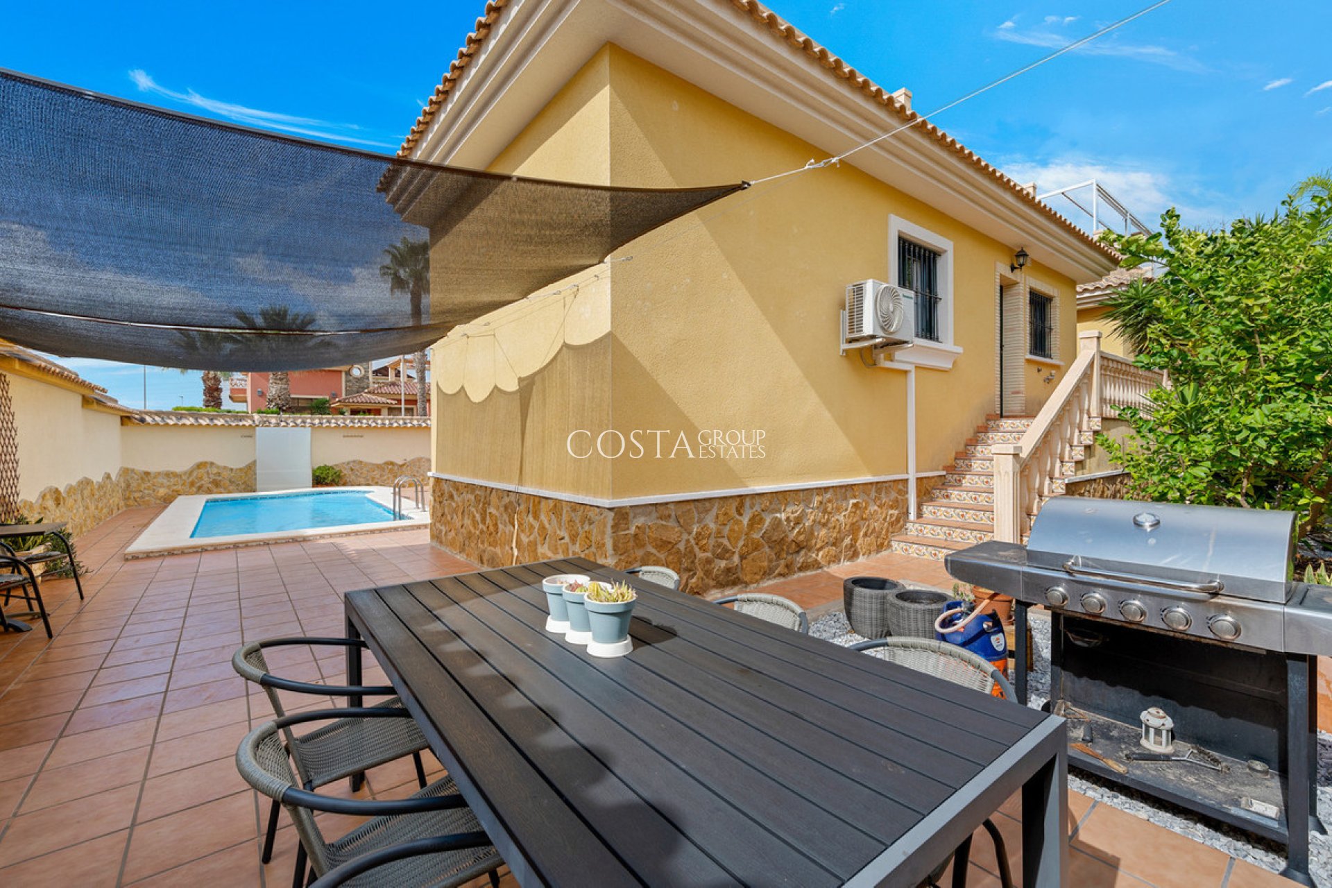 Resale - Villa -
Algorfa - Algorfa Centro